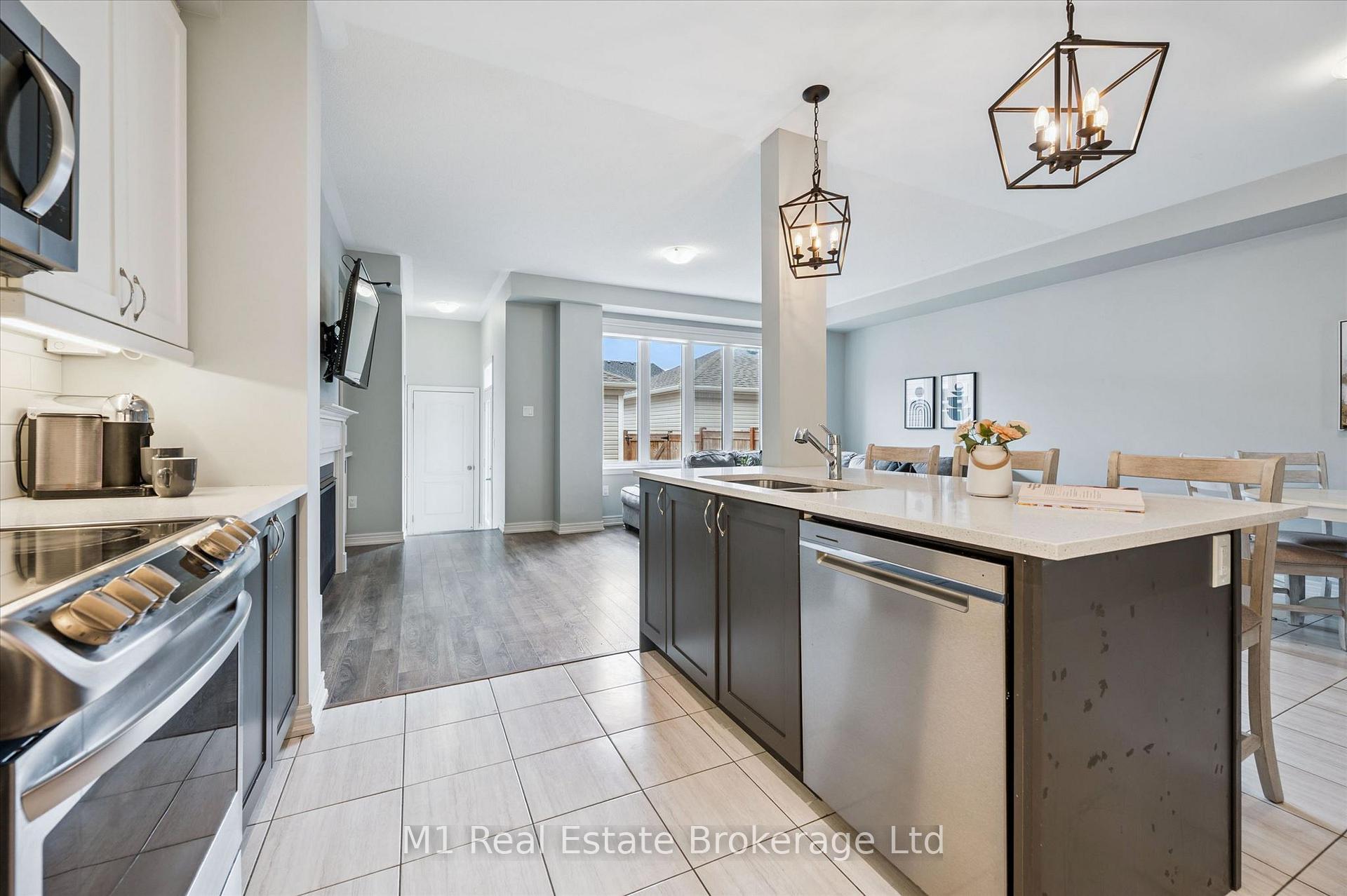 Photo 12 of Unit 3, 65 Elliot Avenue E, Centre Wellington, Fergus — HOMEH