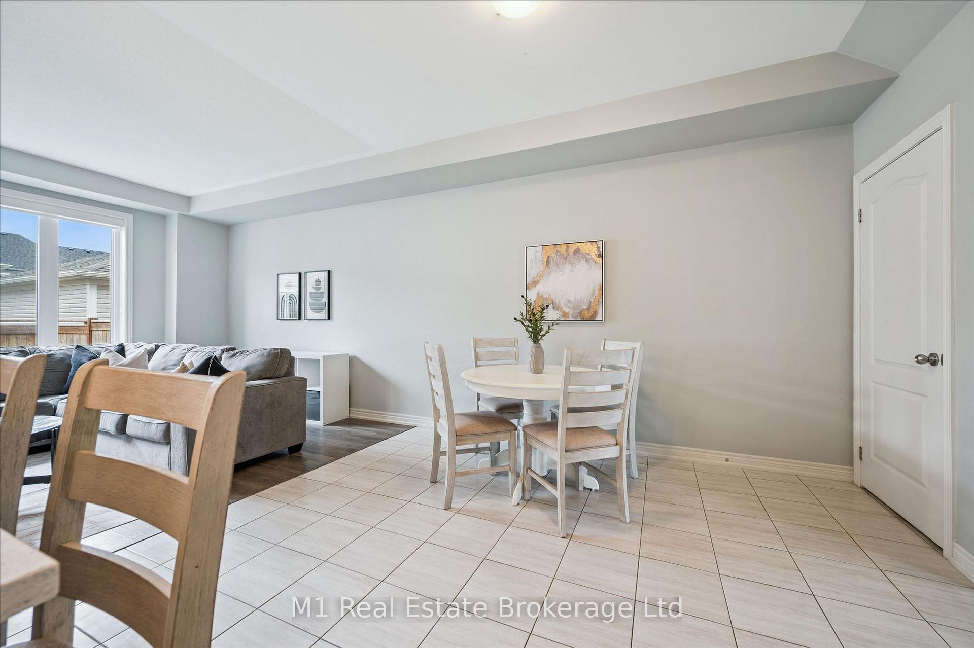 Photo 13 of Unit 3, 65 Elliot Avenue E, Centre Wellington, Fergus — HOMEH