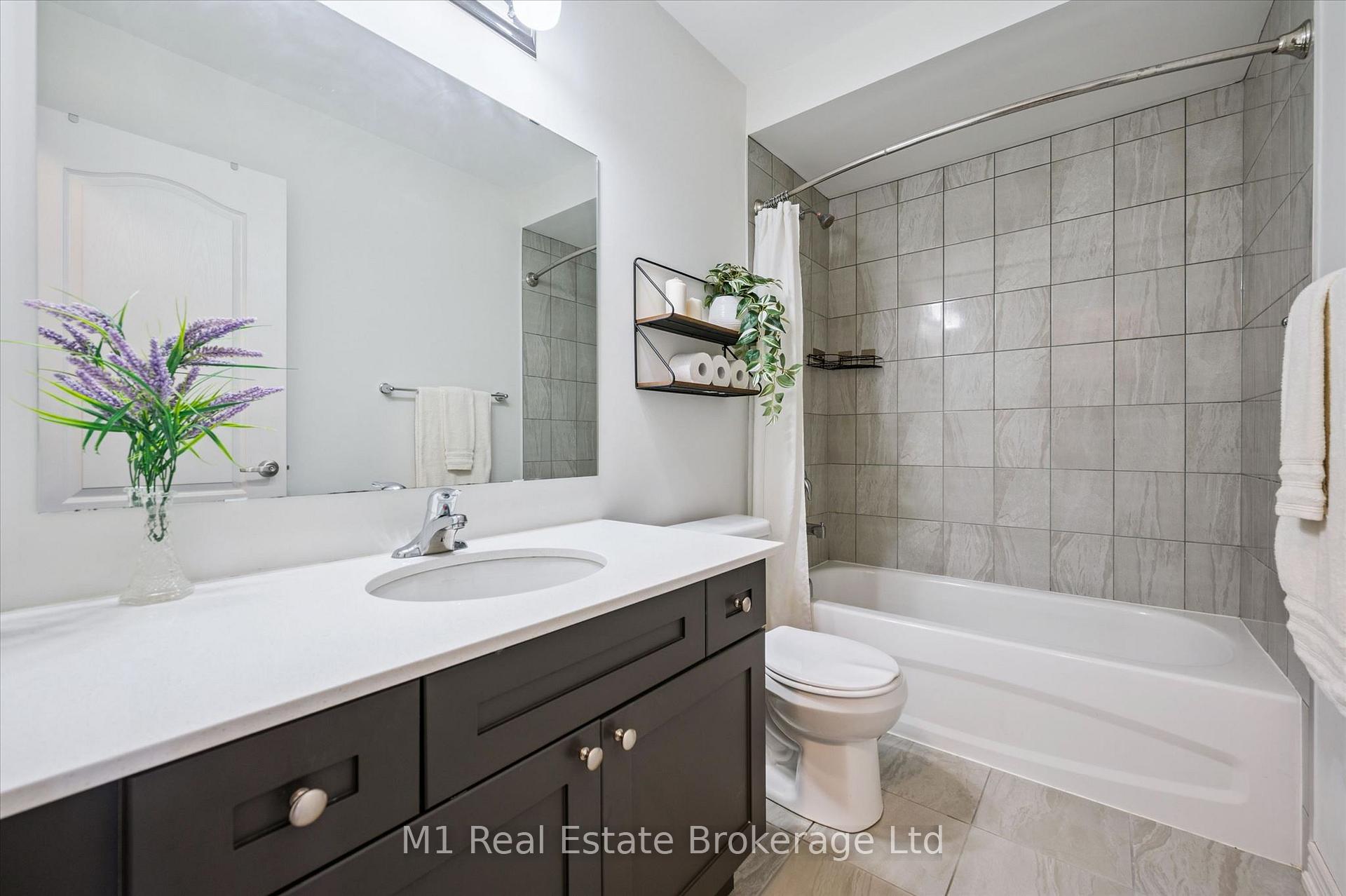 Photo 25 of Unit 3, 65 Elliot Avenue E, Centre Wellington, Fergus — HOMEH
