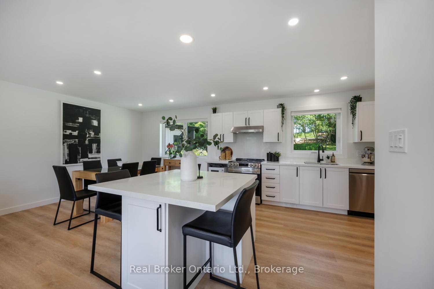 Photo 10 of 250 Silver Heights Drive, Trent Hills, Rural Trent Hills — HOMEH