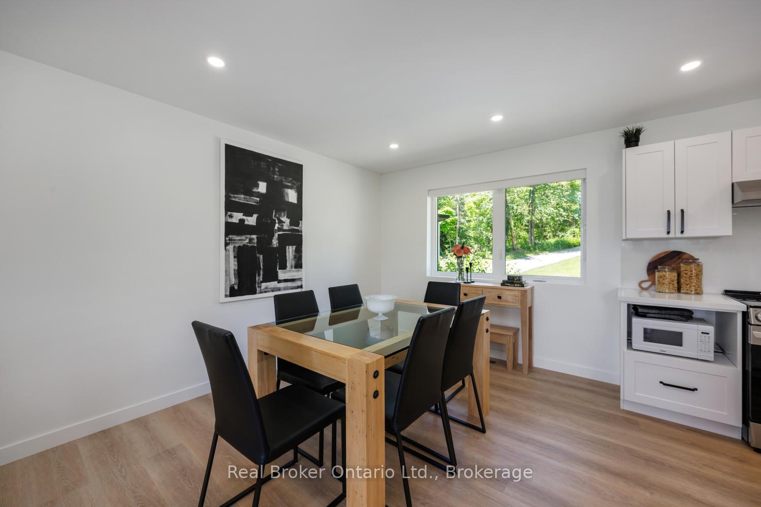 Photo 15 of 250 Silver Heights Drive, Trent Hills, Rural Trent Hills — HOMEH
