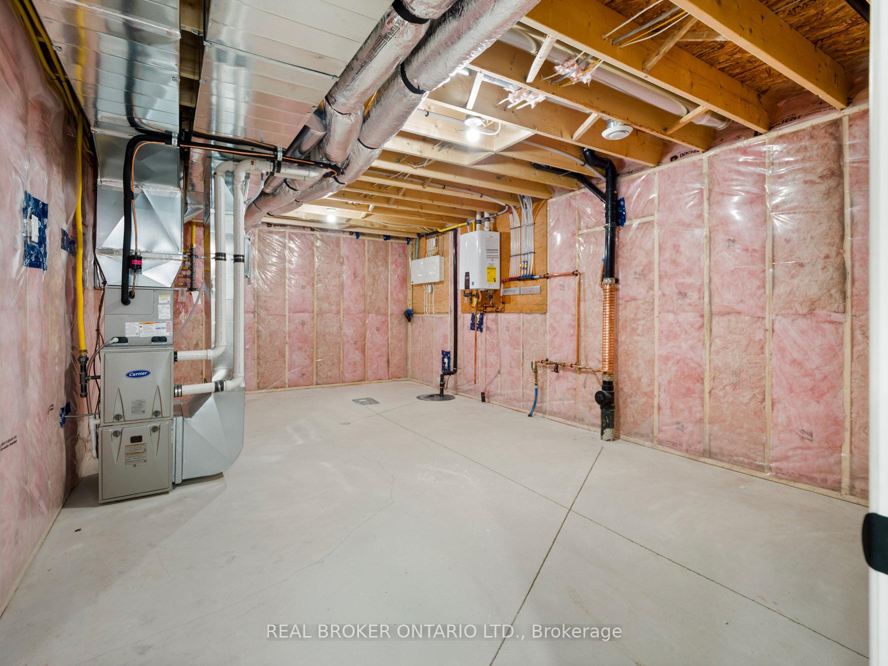 Photo 30 of 26 Austin Drive, Welland, West Welland — HOMEH