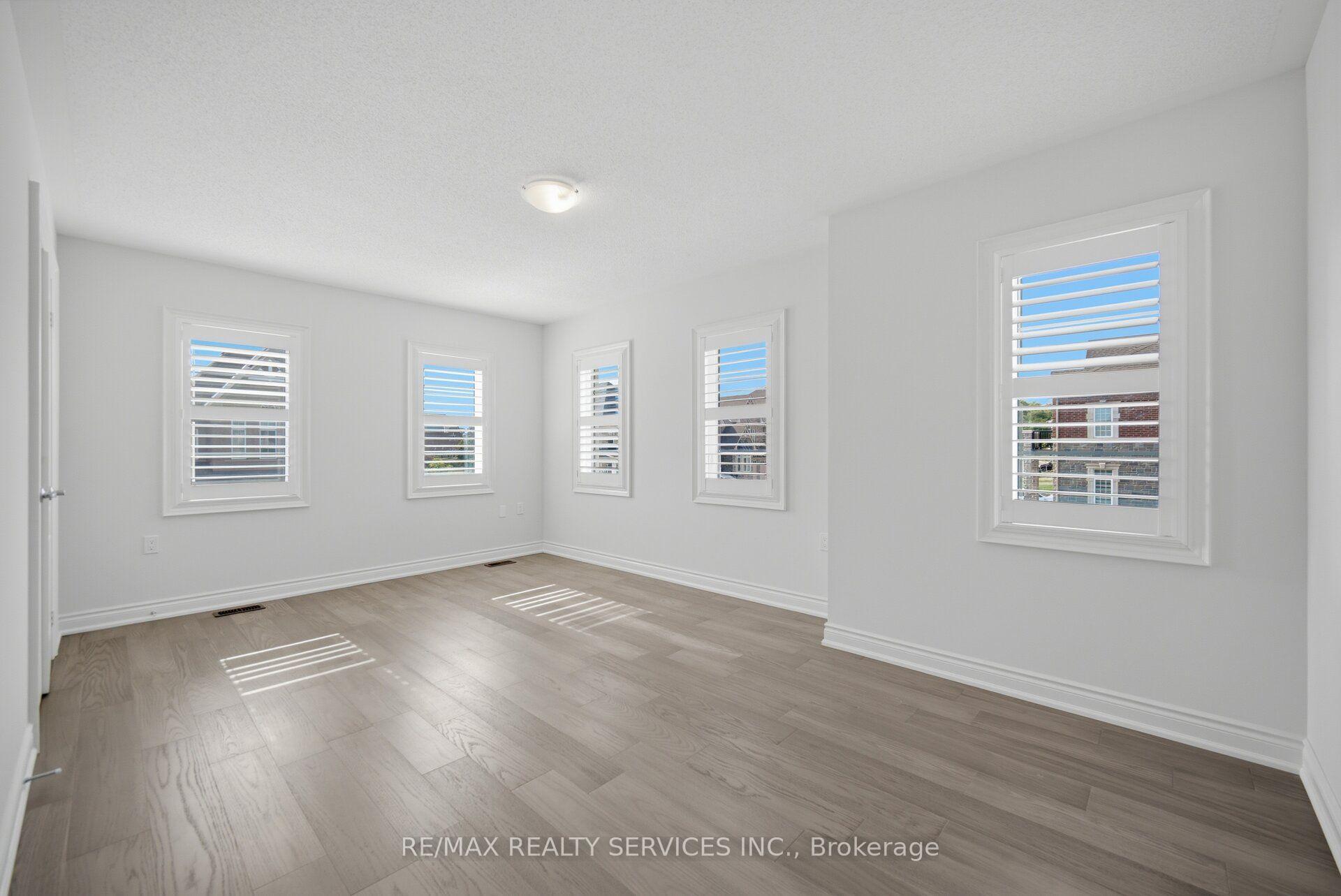 Photo 33 of 1 Breckonwood Street, Caledon, Rural Caledon — HOMEH