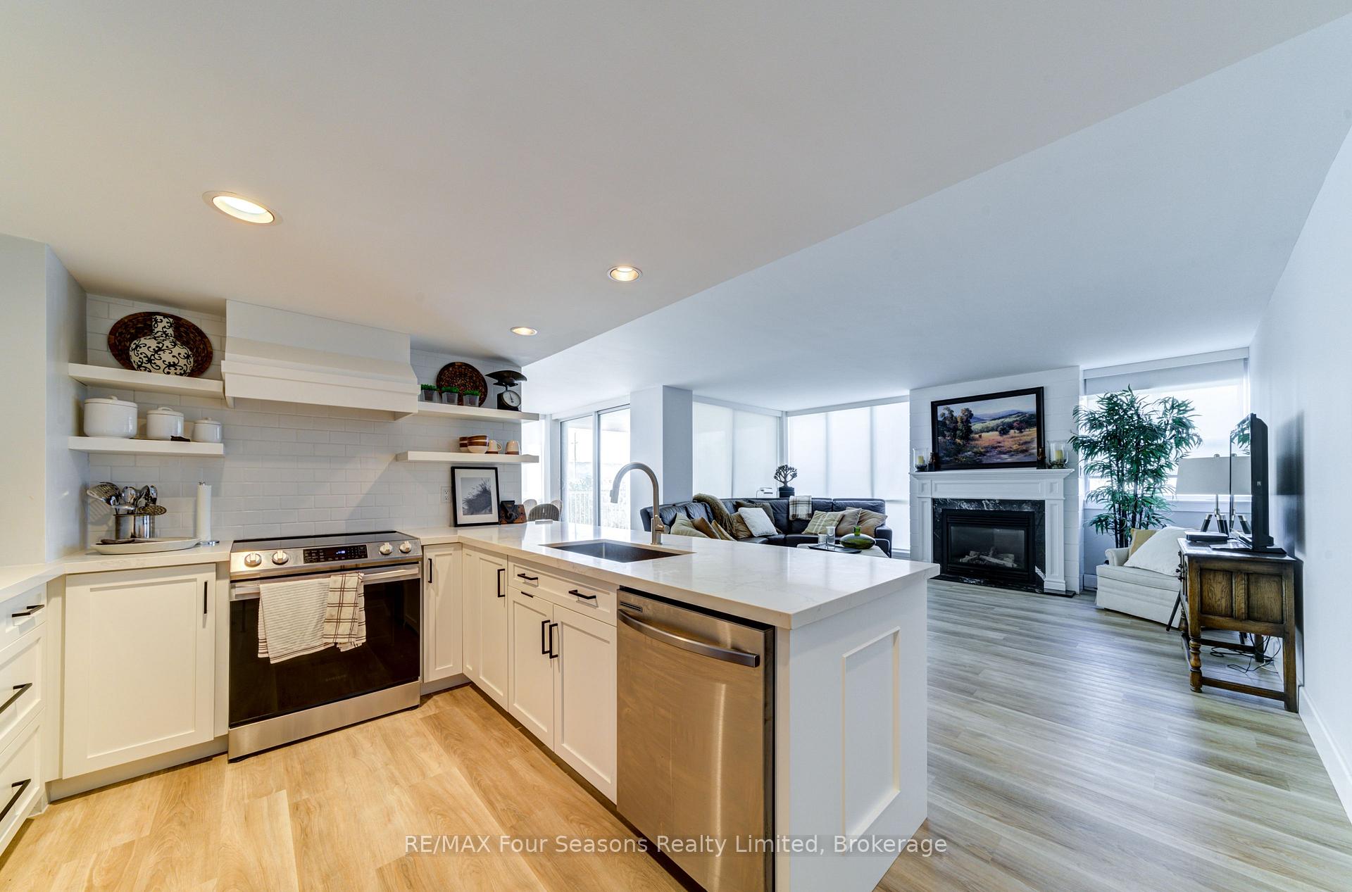 Photo 7 of Unit 501, 24 Ramblings Way, Collingwood — HOMEH