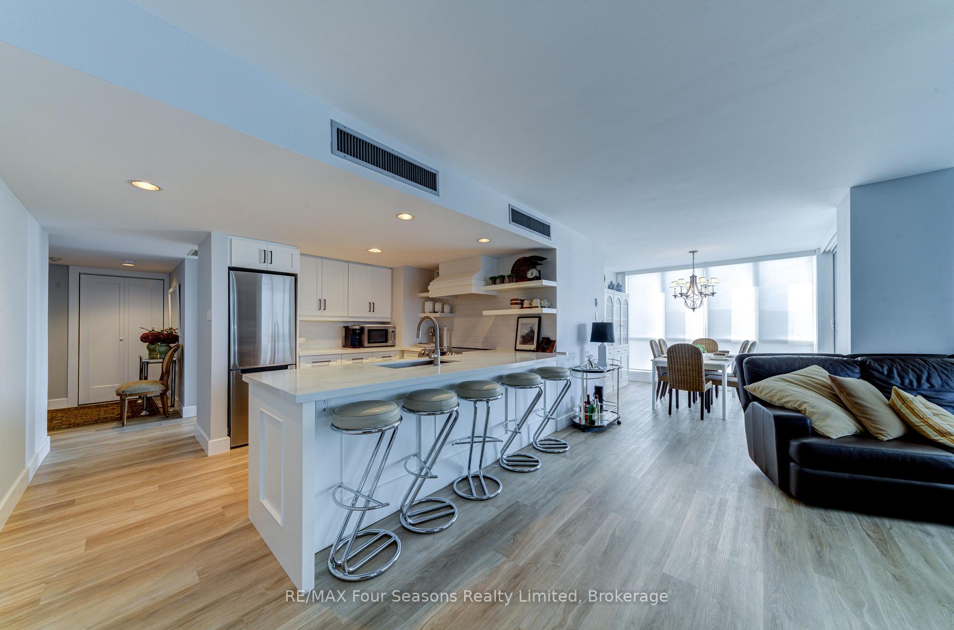 Photo 9 of Unit 501, 24 Ramblings Way, Collingwood — HOMEH