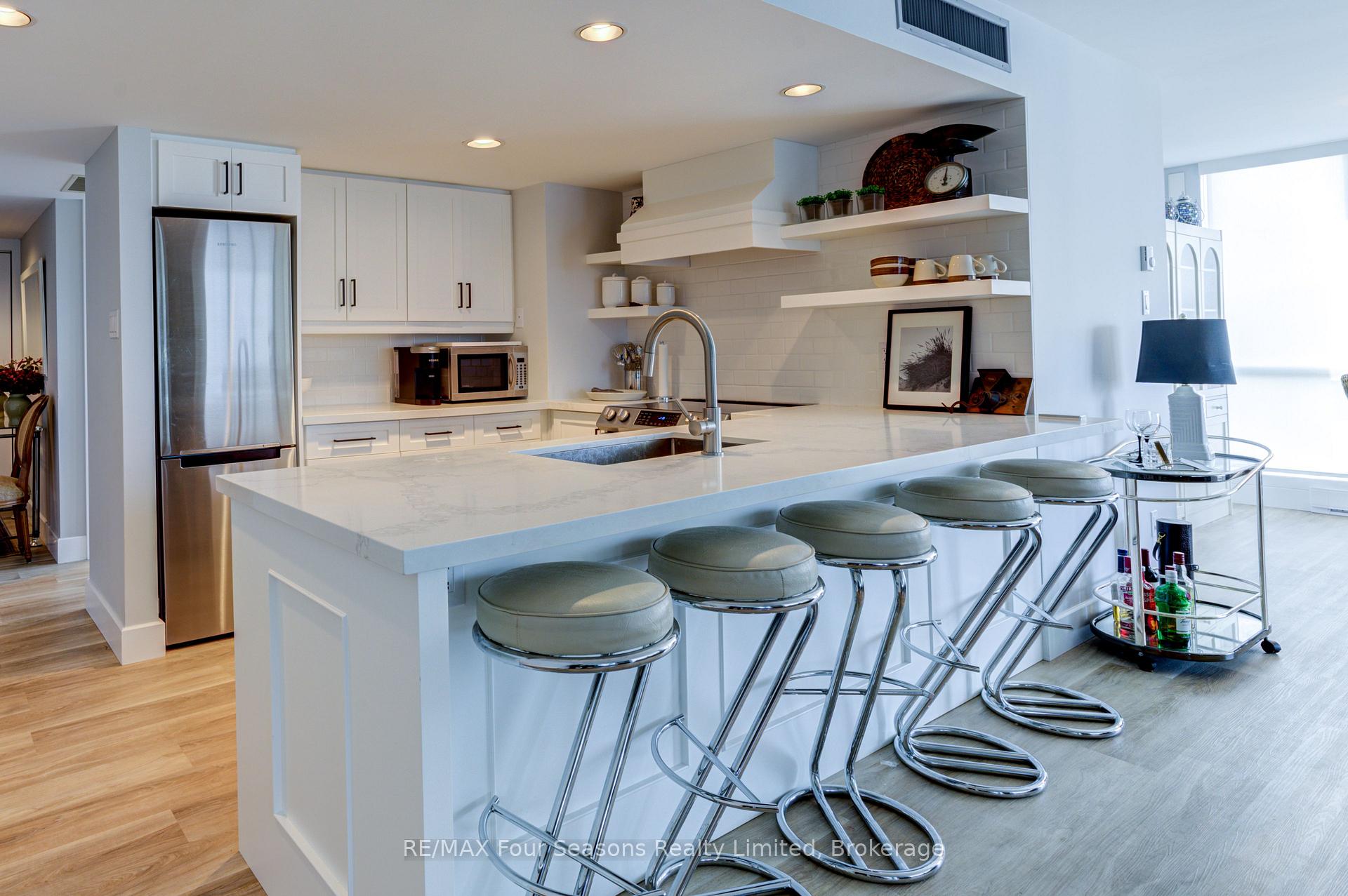 Photo 10 of Unit 501, 24 Ramblings Way, Collingwood — HOMEH