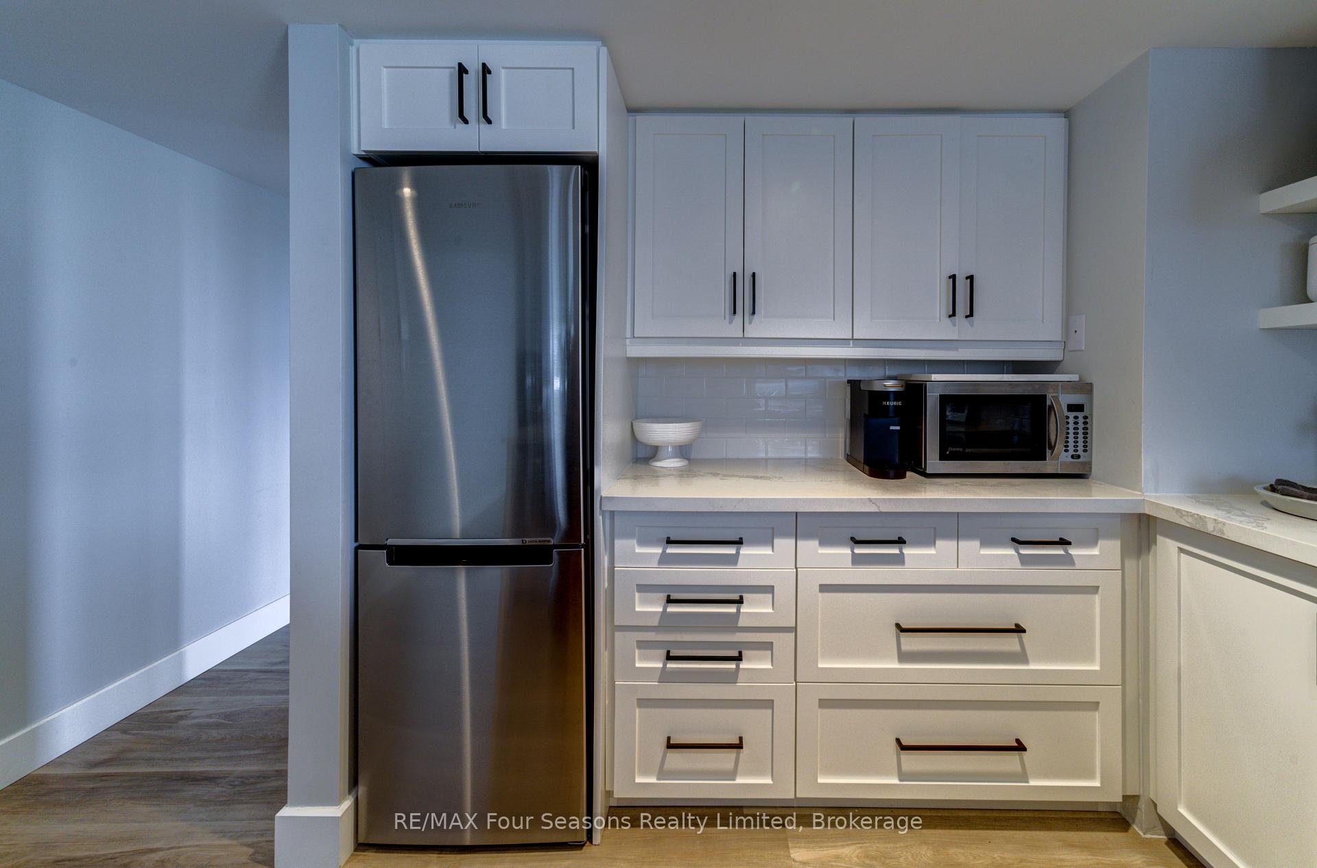 Photo 12 of Unit 501, 24 Ramblings Way, Collingwood — HOMEH