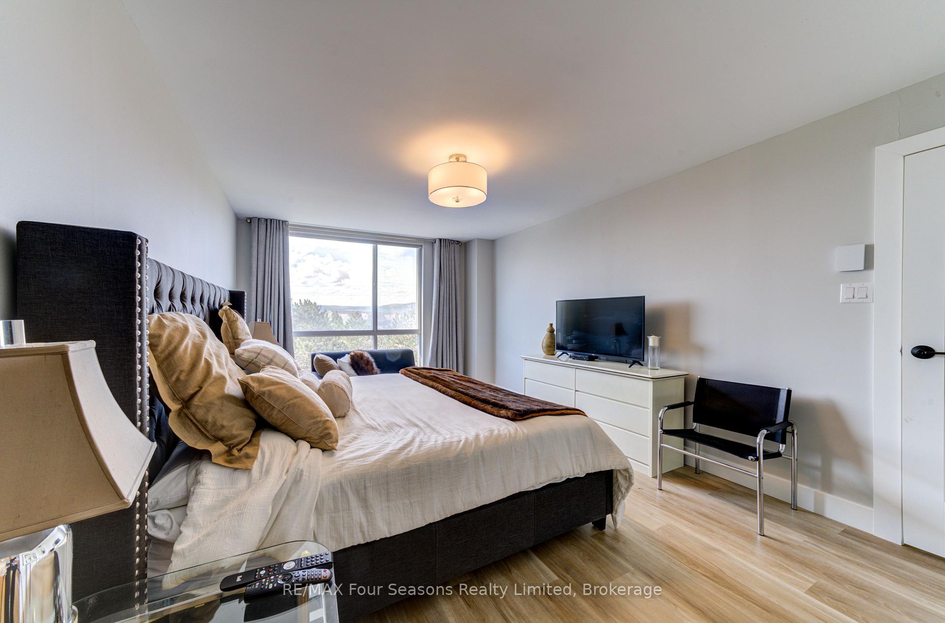Photo 23 of Unit 501, 24 Ramblings Way, Collingwood — HOMEH