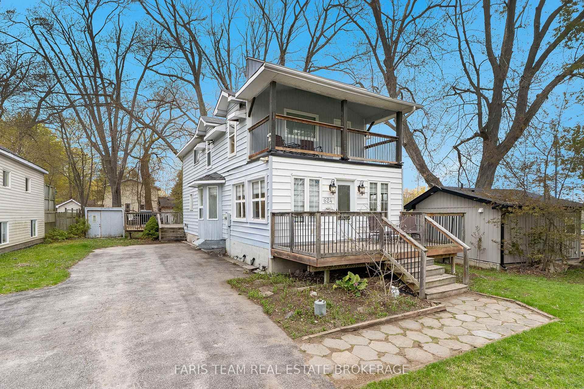 Photo 4 of 687 Innisfil Beach Road, Innisfil, Alcona — HOMEH