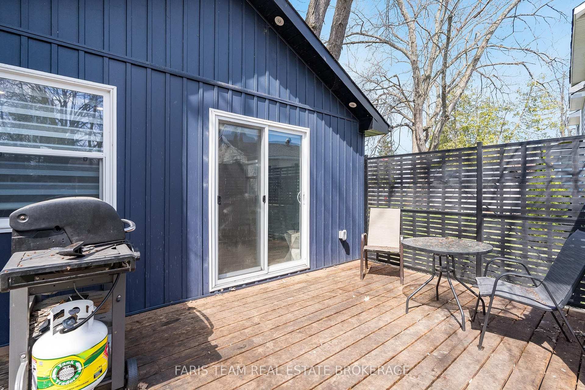 Photo 37 of 687 Innisfil Beach Road, Innisfil, Alcona — HOMEH