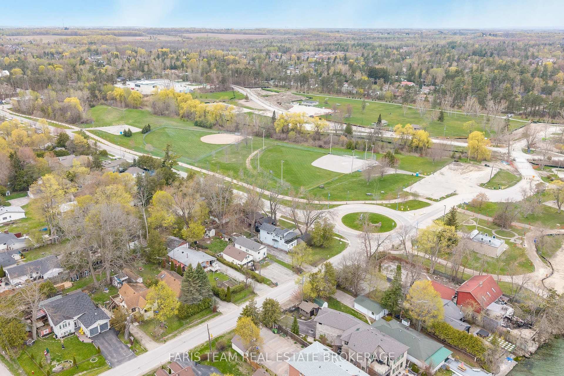 Photo 47 of 687 Innisfil Beach Road, Innisfil, Alcona — HOMEH