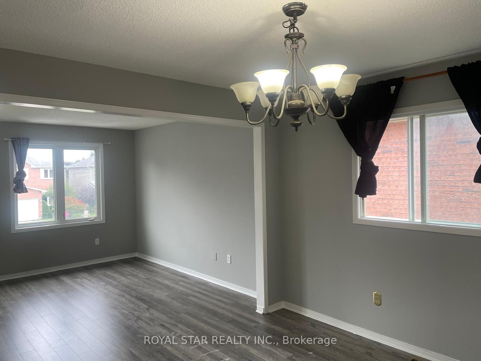 Photo 3 of 351 Lisa Marie Drive, Orangeville — HOMEH