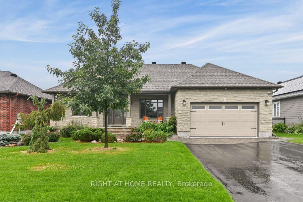 Photo 1 of 53 Bald Eagle Crescent, Ottawa, Richmond — HOMEH