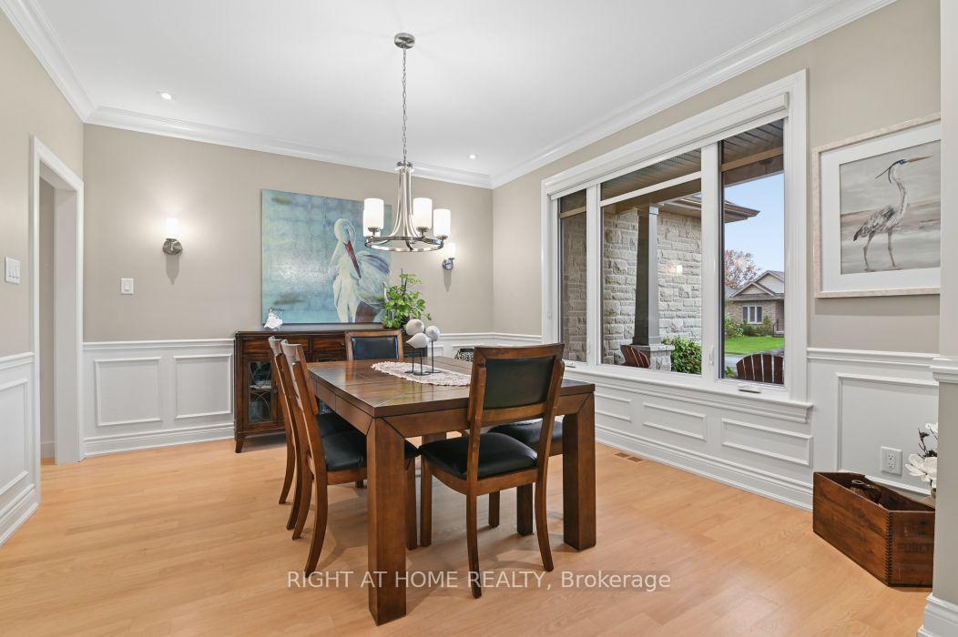 Photo 7 of 53 Bald Eagle Crescent, Ottawa, Richmond — HOMEH