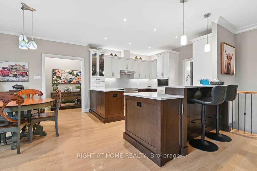 Photo 20 of 53 Bald Eagle Crescent, Ottawa, Richmond — HOMEH