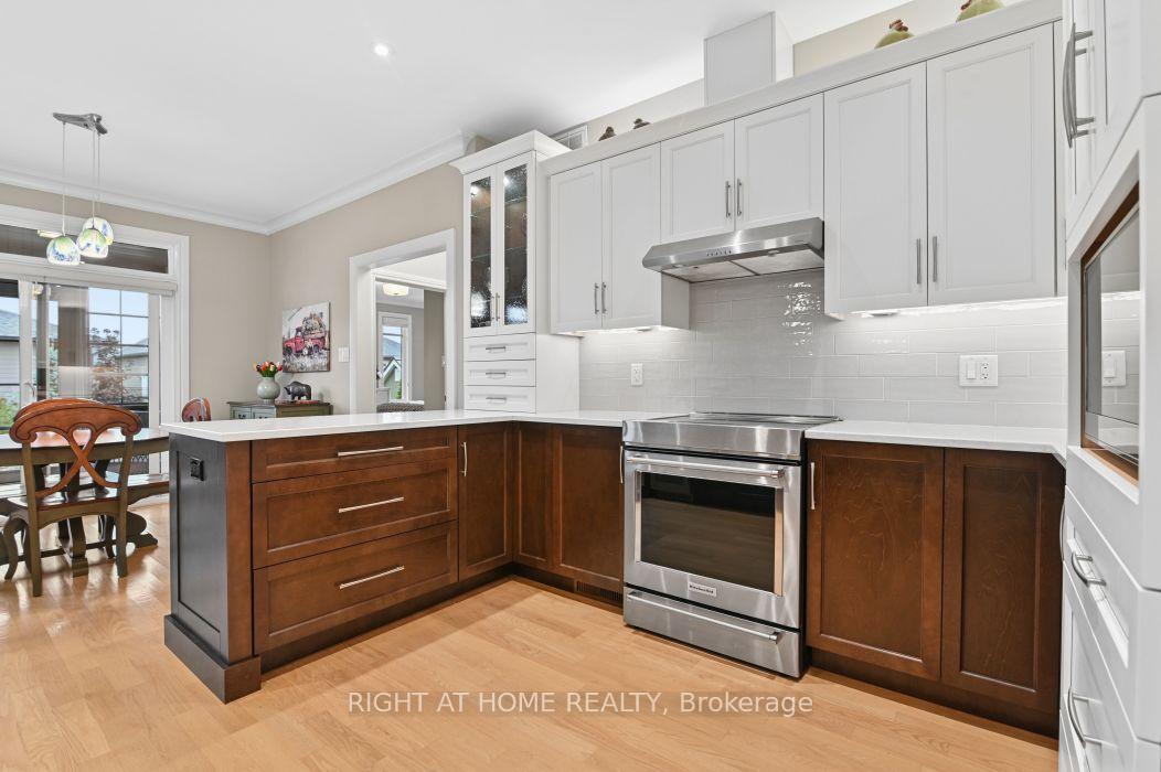 Photo 22 of 53 Bald Eagle Crescent, Ottawa, Richmond — HOMEH