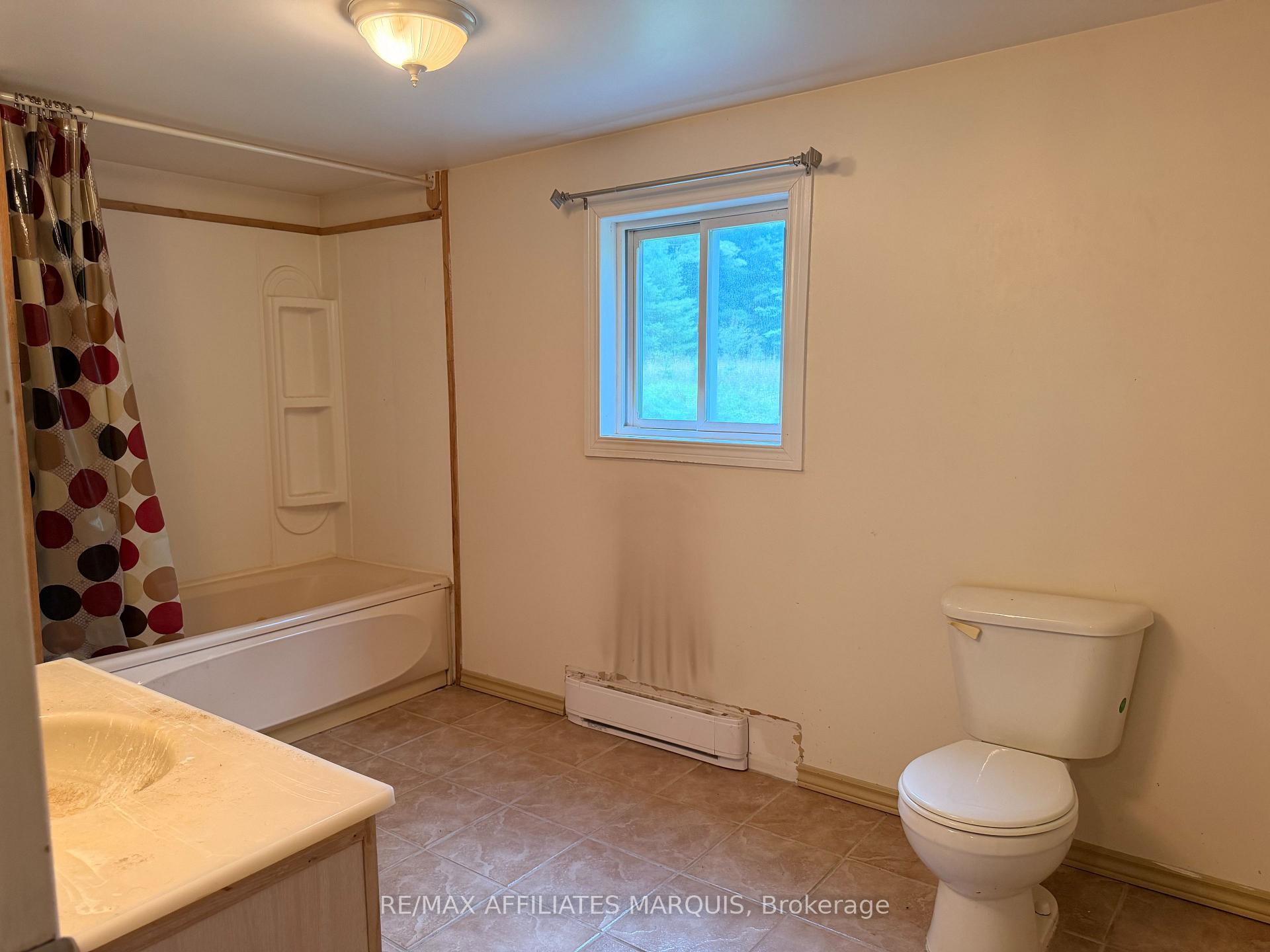 Photo 12 of 8774 Highway 511, Lanark Highlands, Lanark Highlands (Darling) Twp — HOMEH