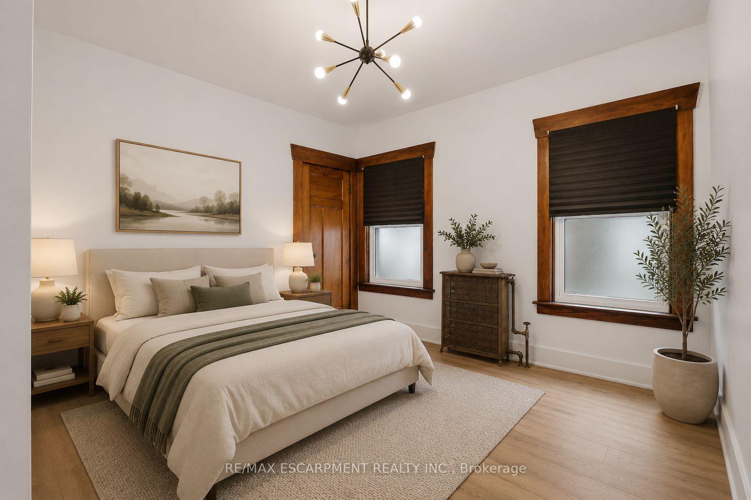 Photo 13 of 167 Balmoral Avenue S, Hamilton, Delta — HOMEH