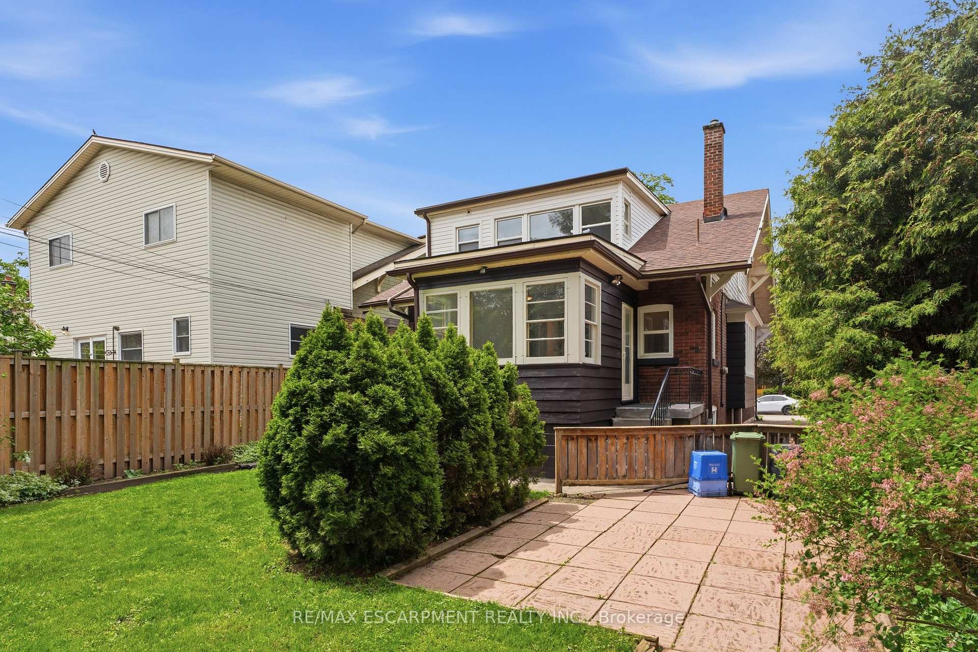 Photo 42 of 167 Balmoral Avenue S, Hamilton, Delta — HOMEH