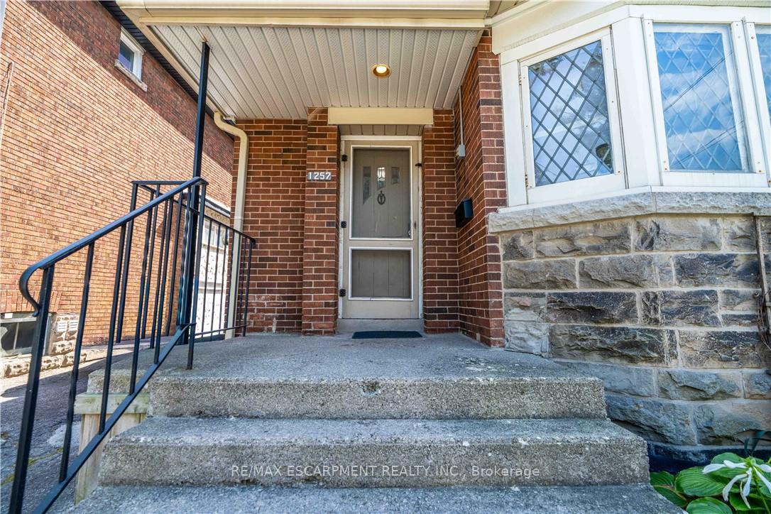 Photo 6 of 1257 King Street W, Hamilton, Cootes Paradise — HOMEH