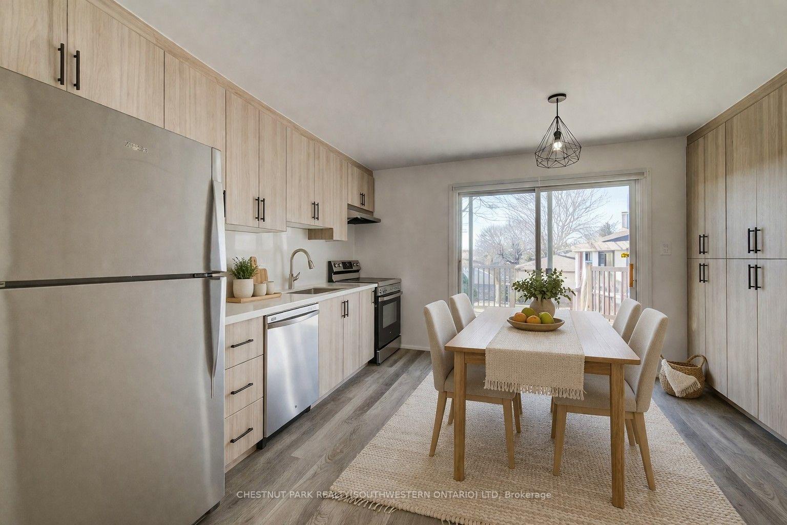 Photo 11 of 88 Woodhaven Drive, Kitchener, Vanier - Kitchener — HOMEH