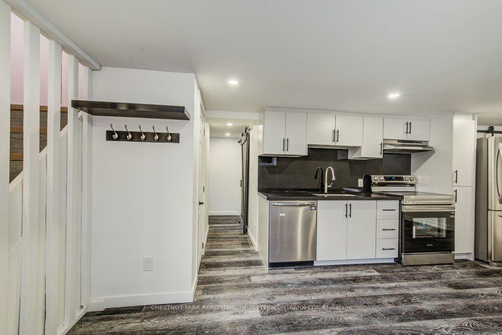 Photo 29 of 88 Woodhaven Drive, Kitchener, Vanier - Kitchener — HOMEH