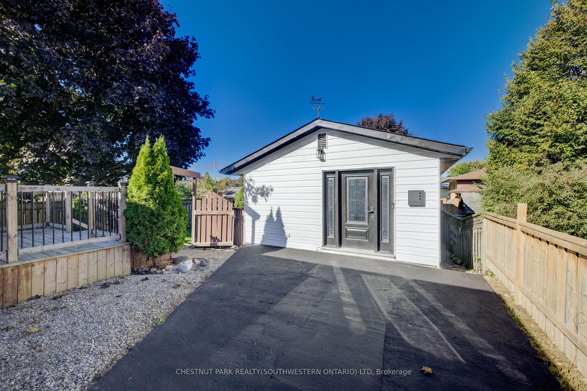 Photo 39 of 88 Woodhaven Drive, Kitchener, Vanier - Kitchener — HOMEH