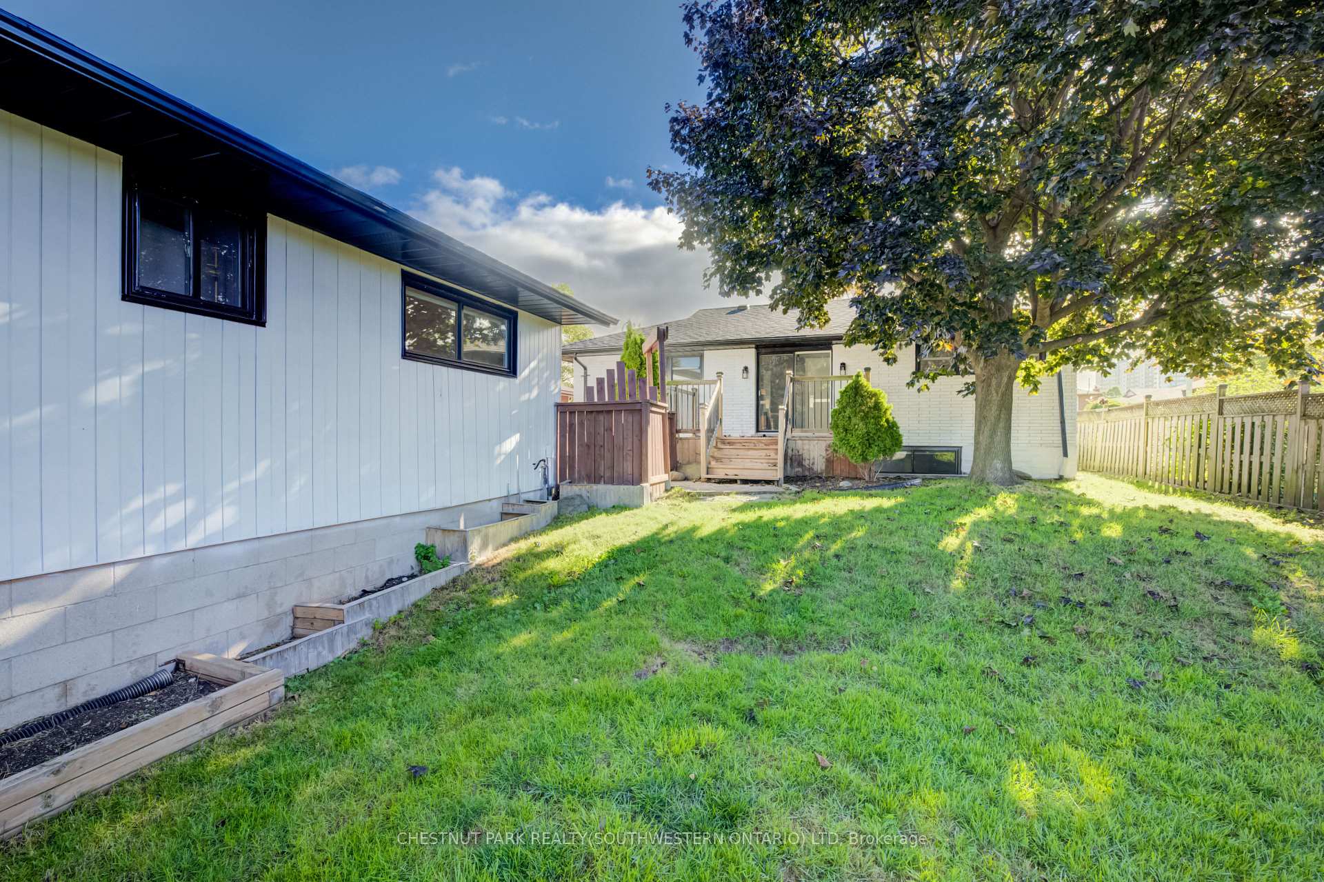 Photo 48 of 88 Woodhaven Drive, Kitchener, Vanier - Kitchener — HOMEH