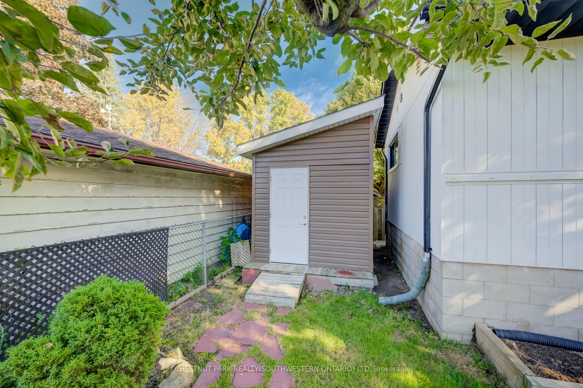 Photo 50 of 88 Woodhaven Drive, Kitchener, Vanier - Kitchener — HOMEH