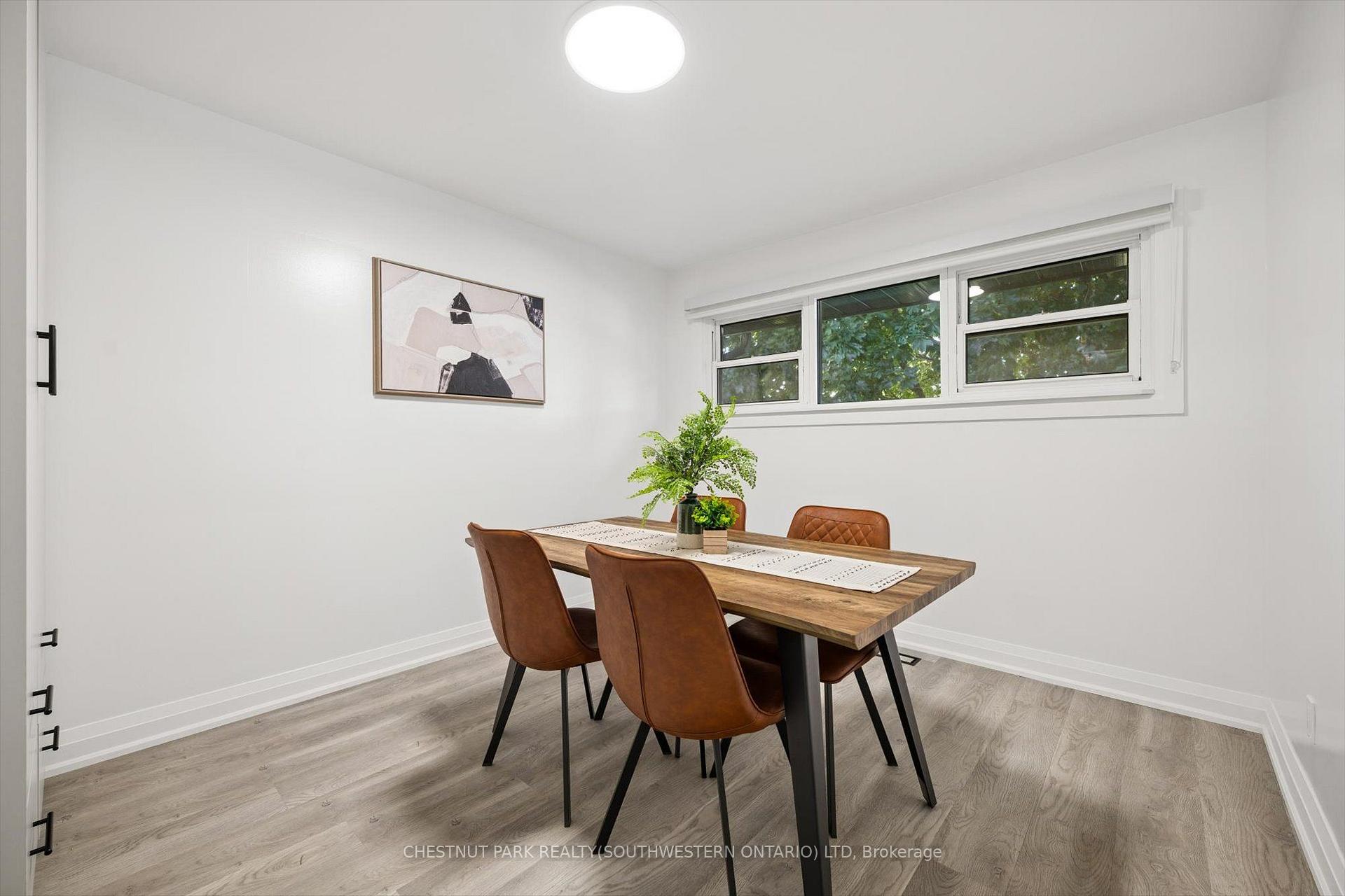 Photo 18 of 88 Woodhaven Drive, Kitchener, Vanier - Kitchener — HOMEH