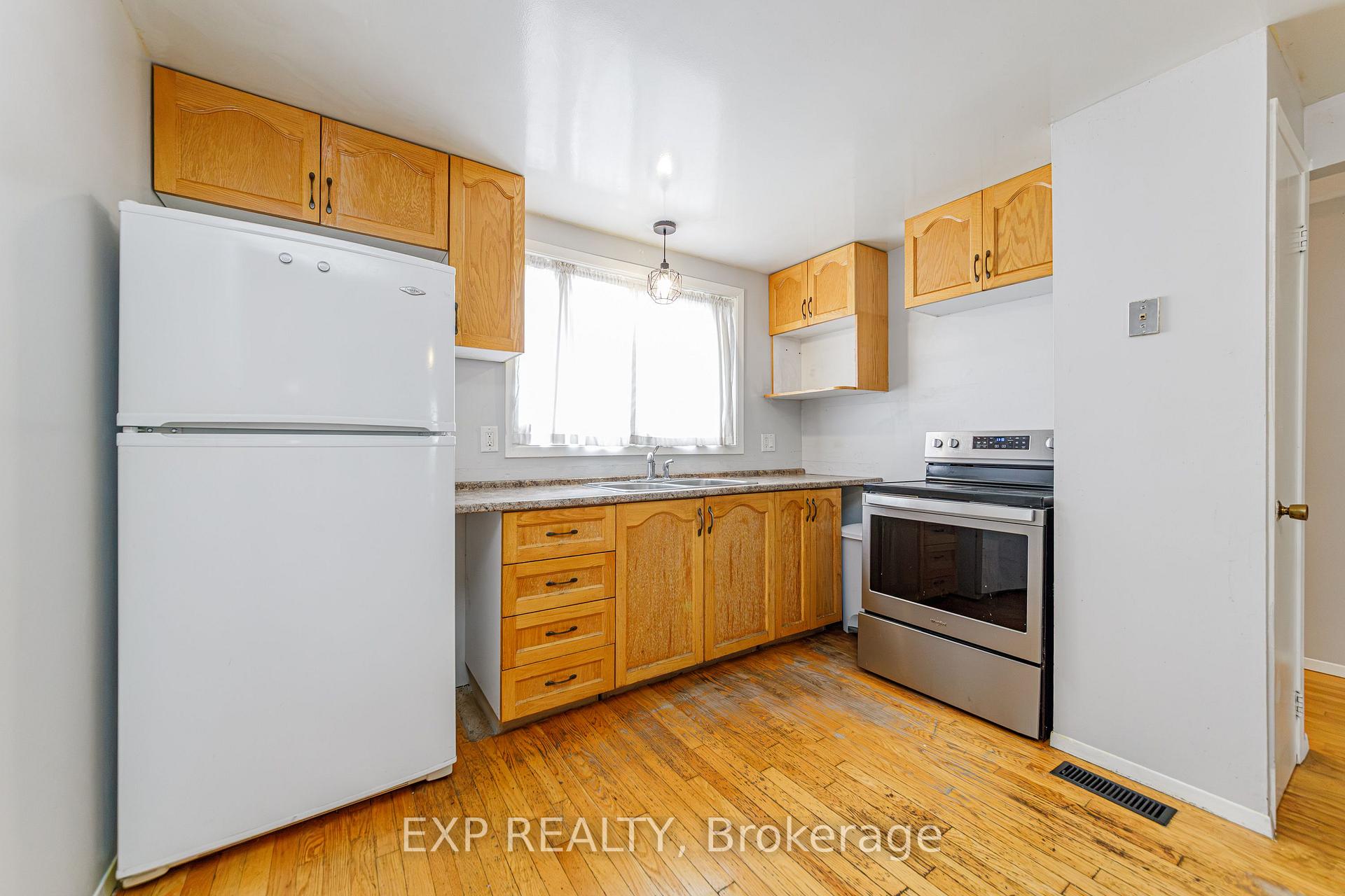 Photo 7 of Unit L, 1480 Heatherington Road, Ottawa, Heron Gate/Industrial Park — HOMEH