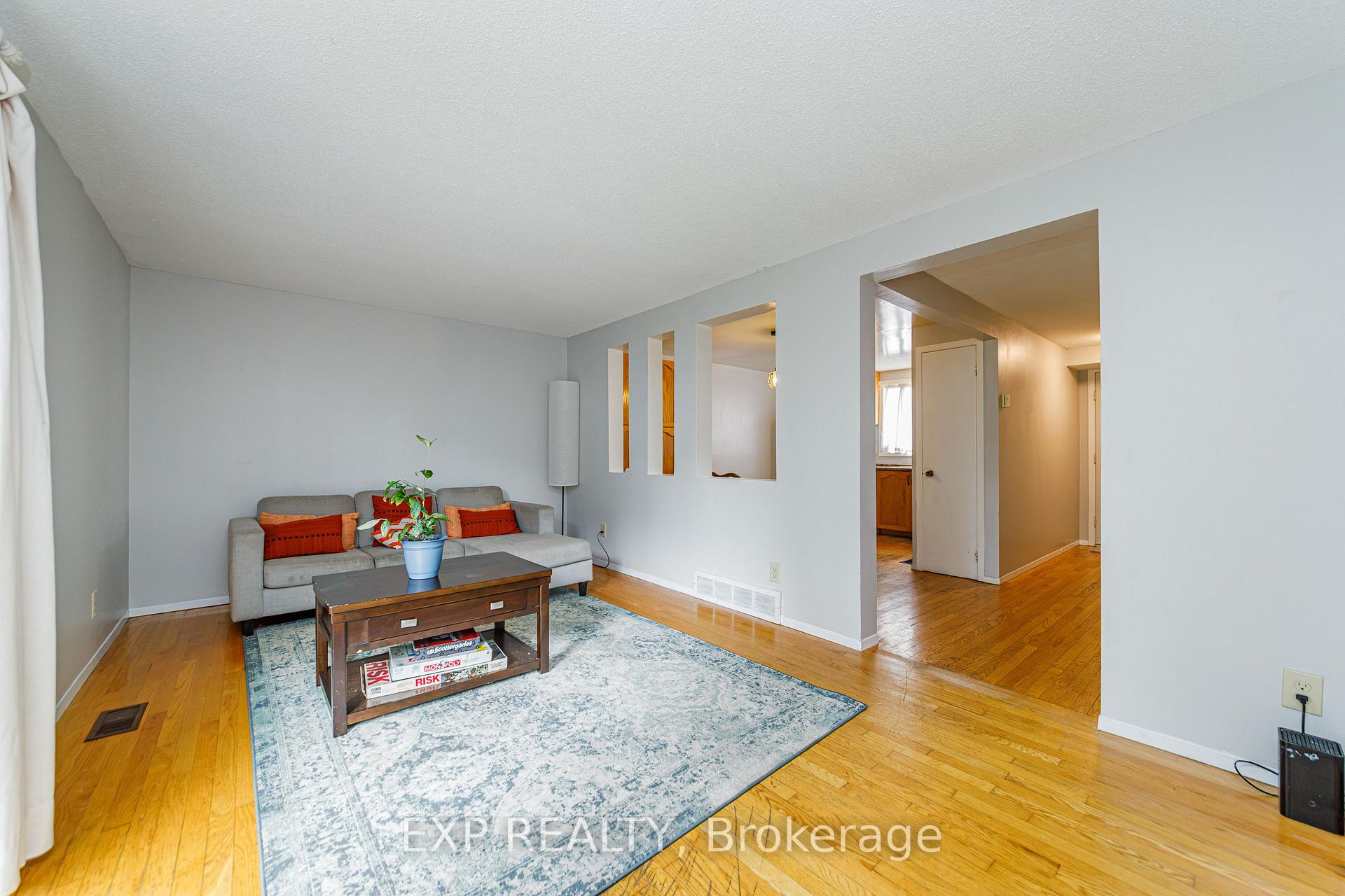 Photo 10 of Unit L, 1480 Heatherington Road, Ottawa, Heron Gate/Industrial Park — HOMEH