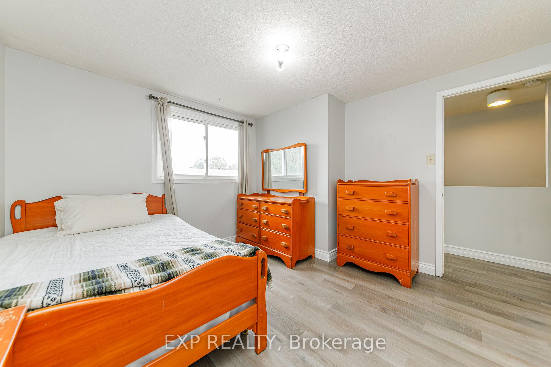 Photo 13 of Unit L, 1480 Heatherington Road, Ottawa, Heron Gate/Industrial Park — HOMEH