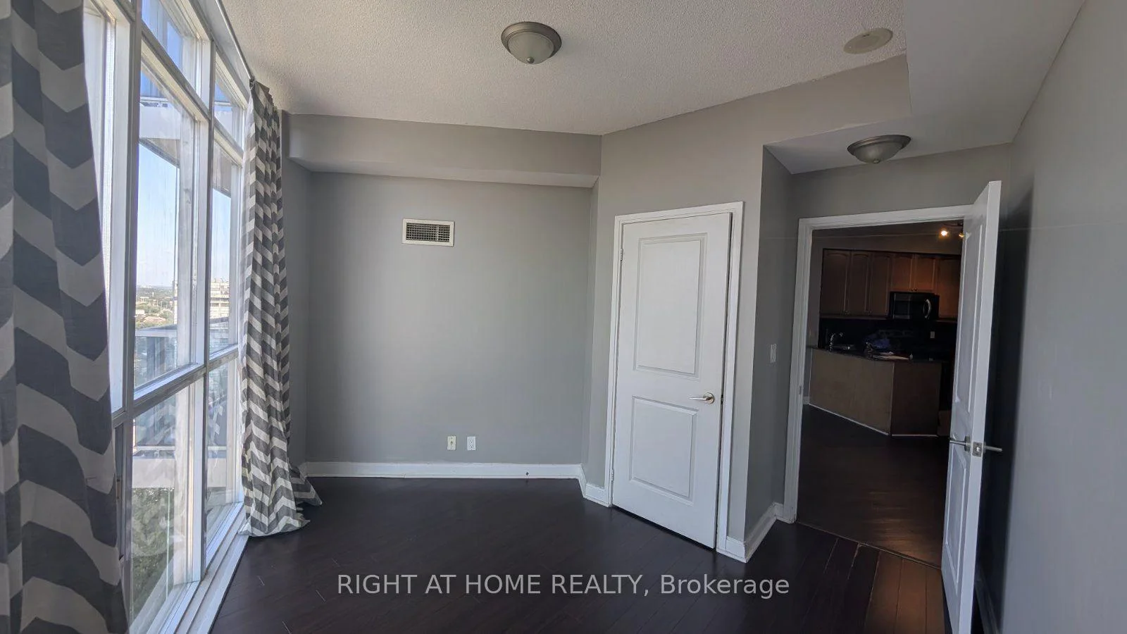 Photo 14 of Unit 1710, 80 Absolute Avenue, Mississauga, City Centre — HOMEH