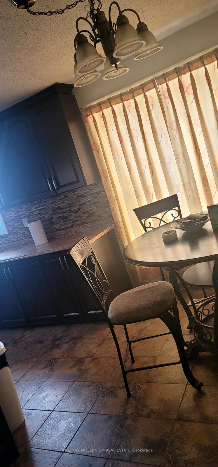 Photo 9 of Unit Upper, 365 Hansen Road N, Brampton, Madoc — HOMEH