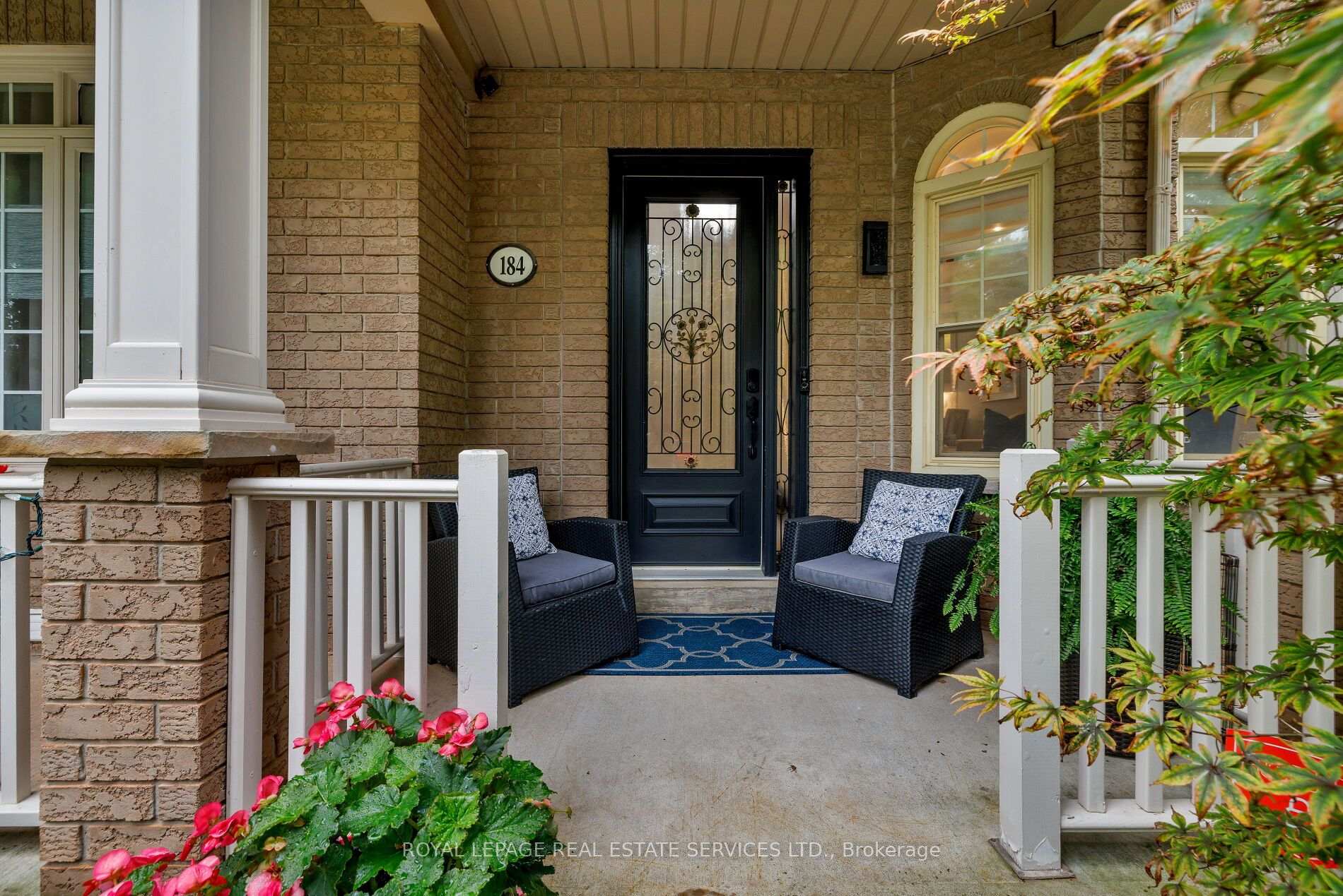 Photo 3 of 184 Gatwick Drive, Oakville, River Oaks — HOMEH