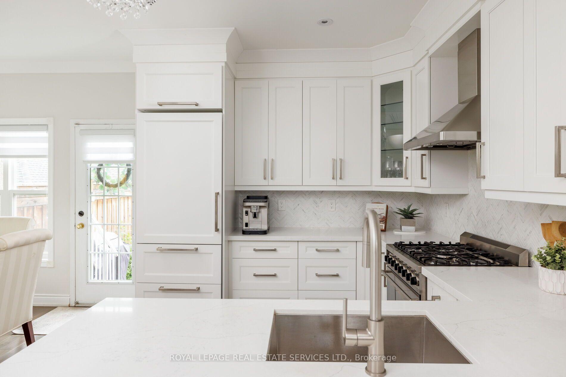 Photo 21 of 184 Gatwick Drive, Oakville, River Oaks — HOMEH