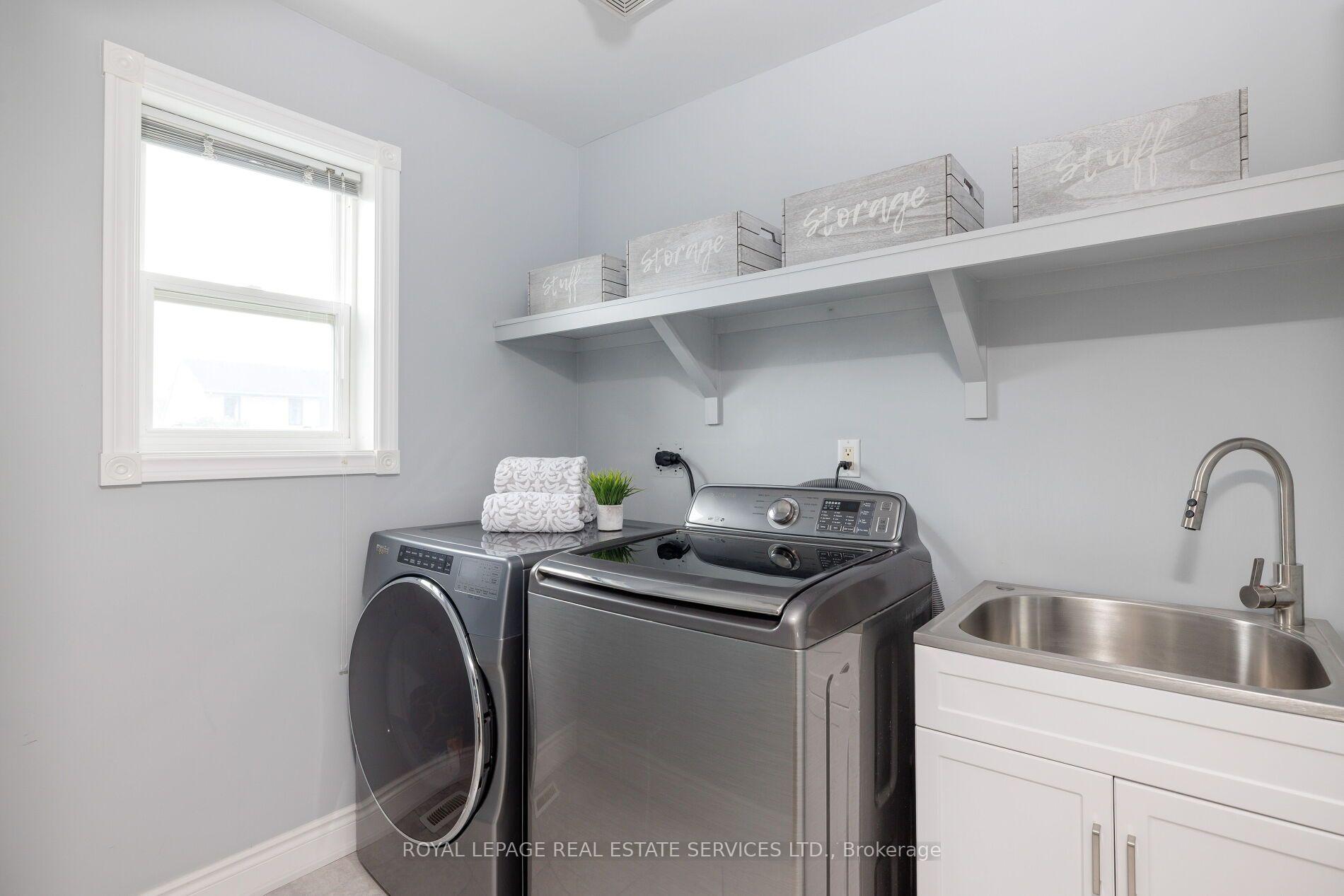 Photo 33 of 184 Gatwick Drive, Oakville, River Oaks — HOMEH