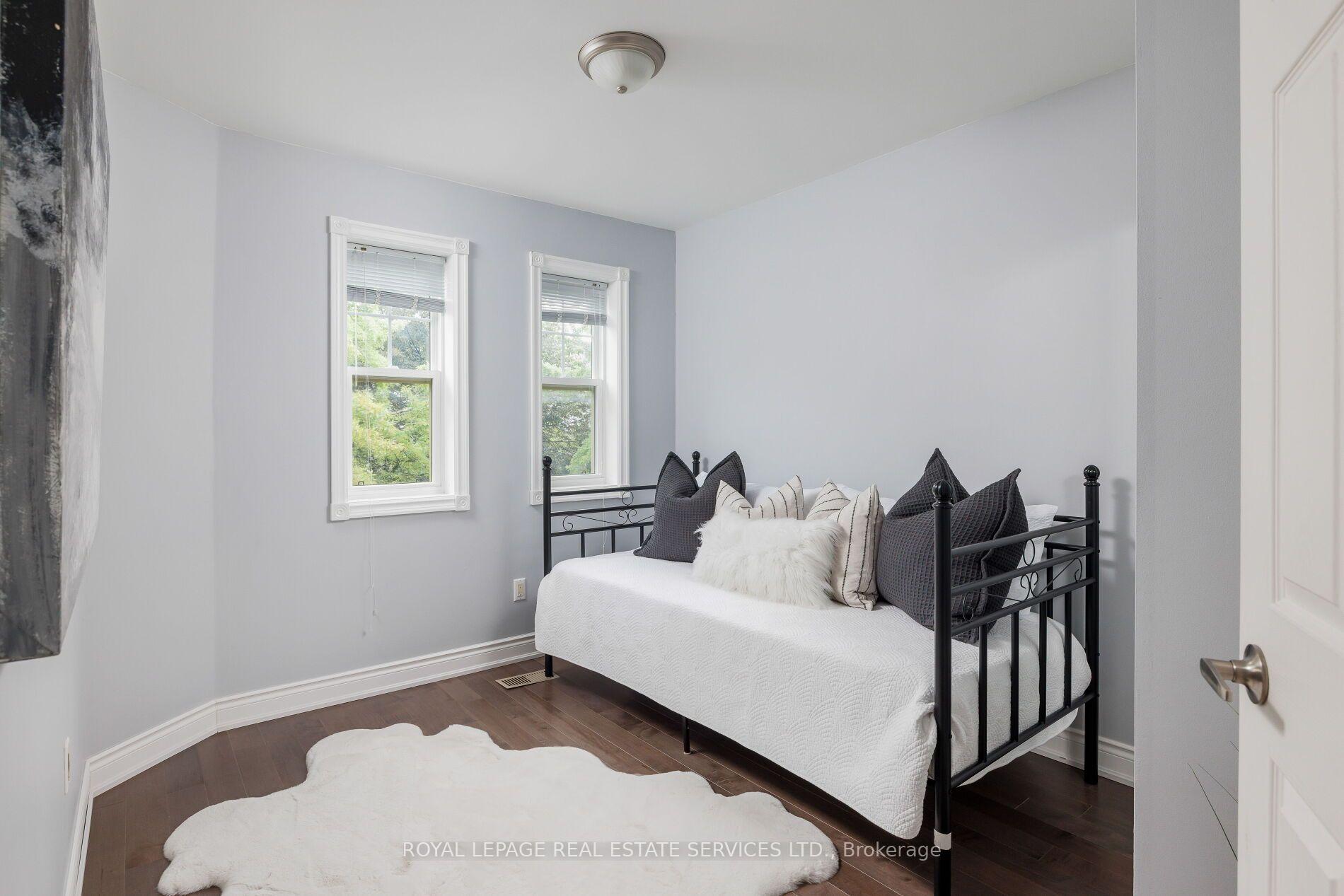 Photo 37 of 184 Gatwick Drive, Oakville, River Oaks — HOMEH