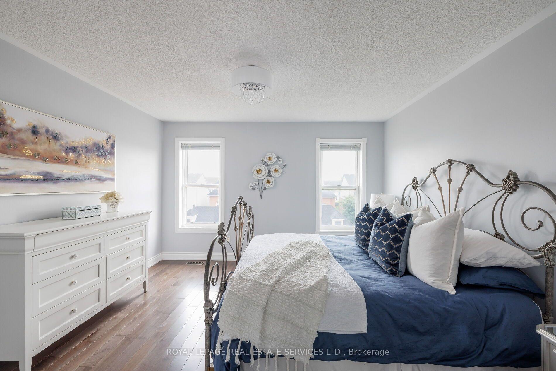 Photo 43 of 184 Gatwick Drive, Oakville, River Oaks — HOMEH
