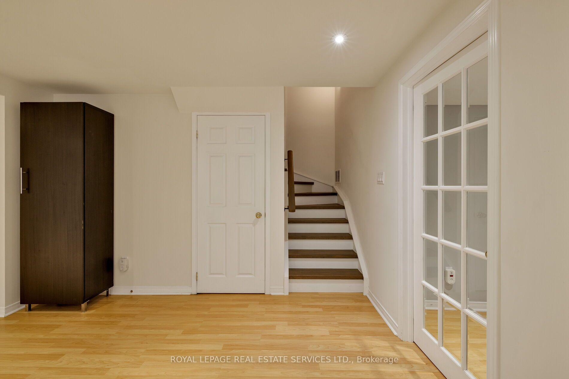 Photo 51 of 184 Gatwick Drive, Oakville, River Oaks — HOMEH