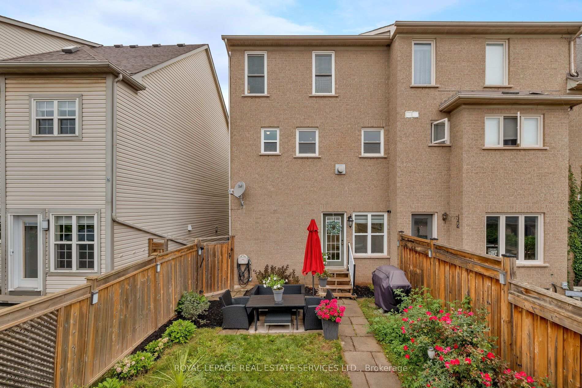 Photo 61 of 184 Gatwick Drive, Oakville, River Oaks — HOMEH