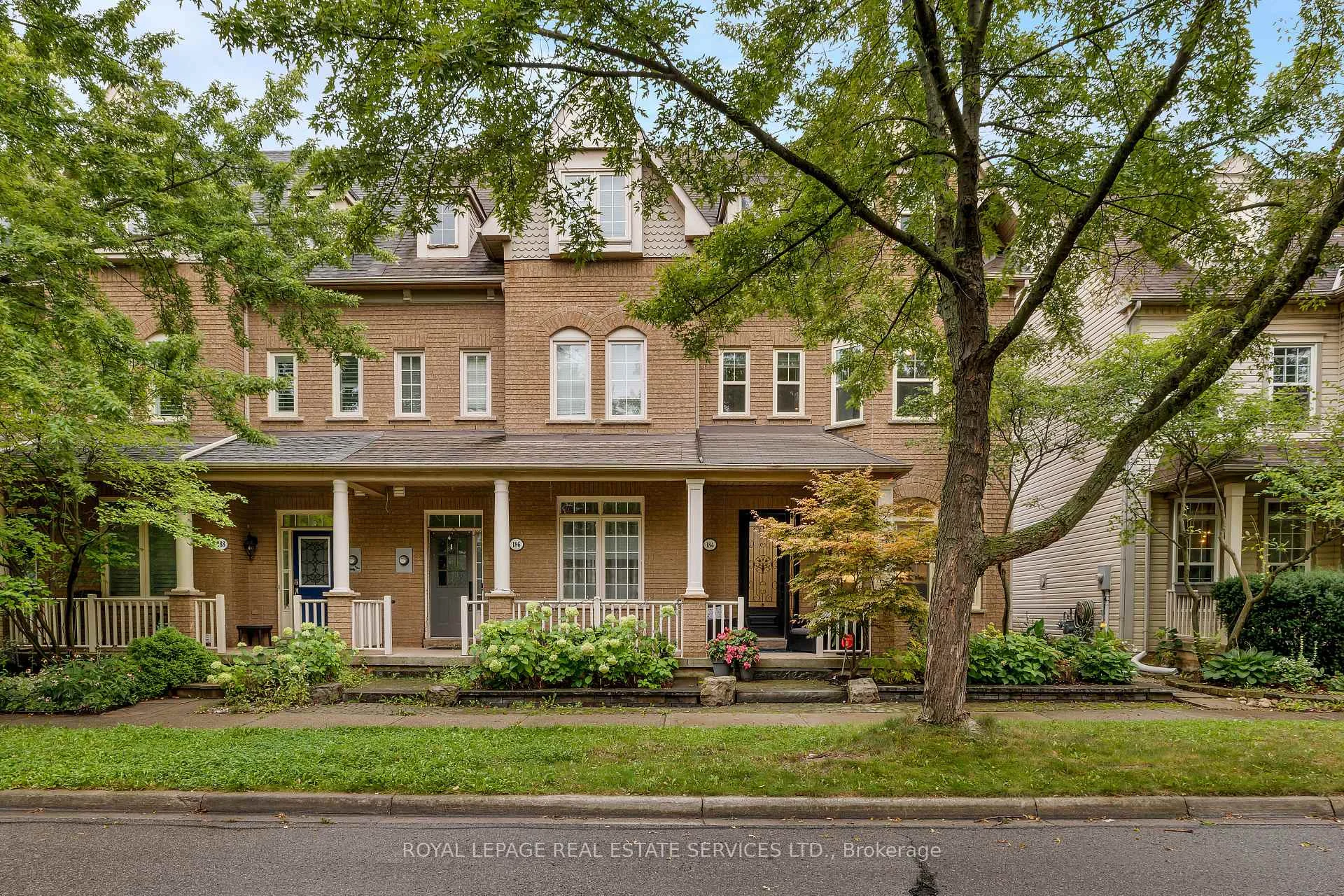 Photo 1 of 184 Gatwick Drive, Oakville, River Oaks — HOMEH