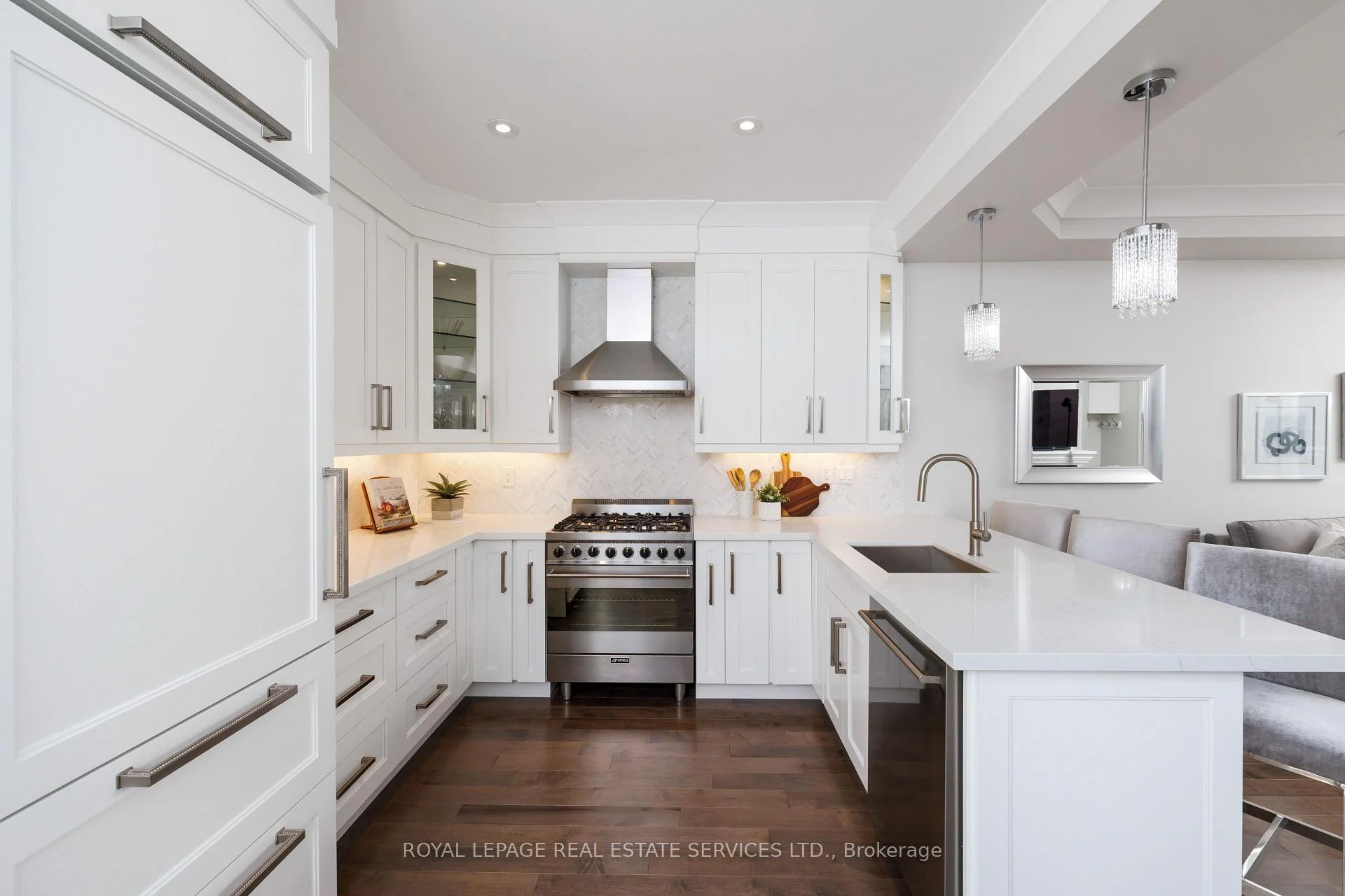Photo 16 of 184 Gatwick Drive, Oakville, River Oaks — HOMEH