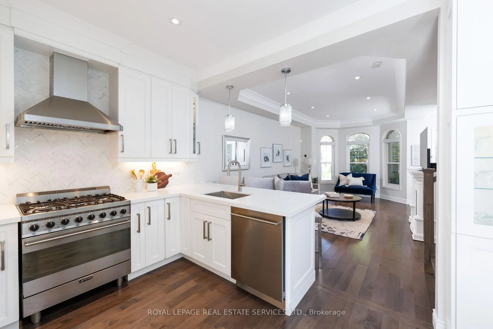Photo 18 of 184 Gatwick Drive, Oakville, River Oaks — HOMEH