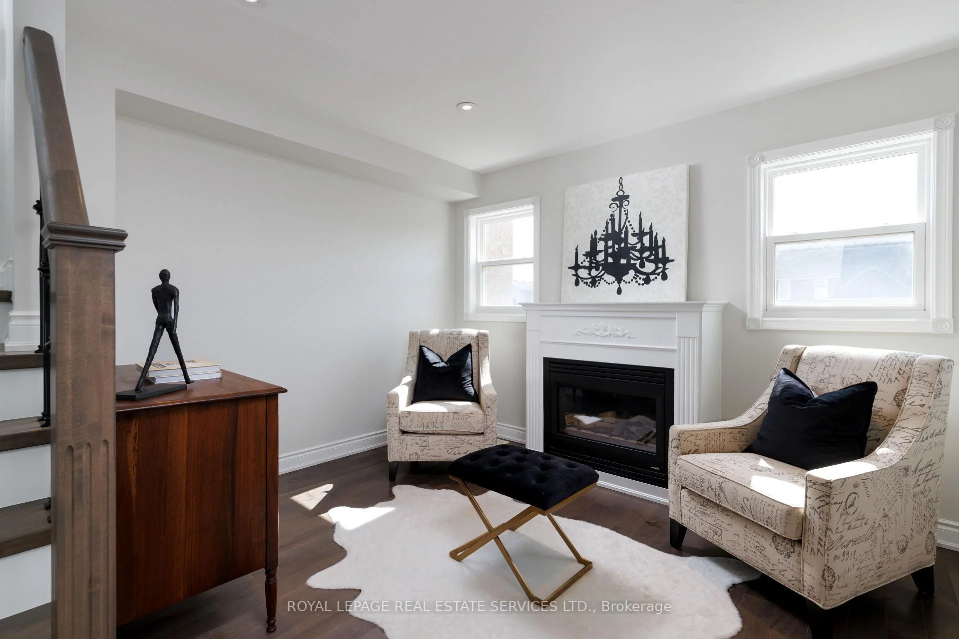 Photo 32 of 184 Gatwick Drive, Oakville, River Oaks — HOMEH