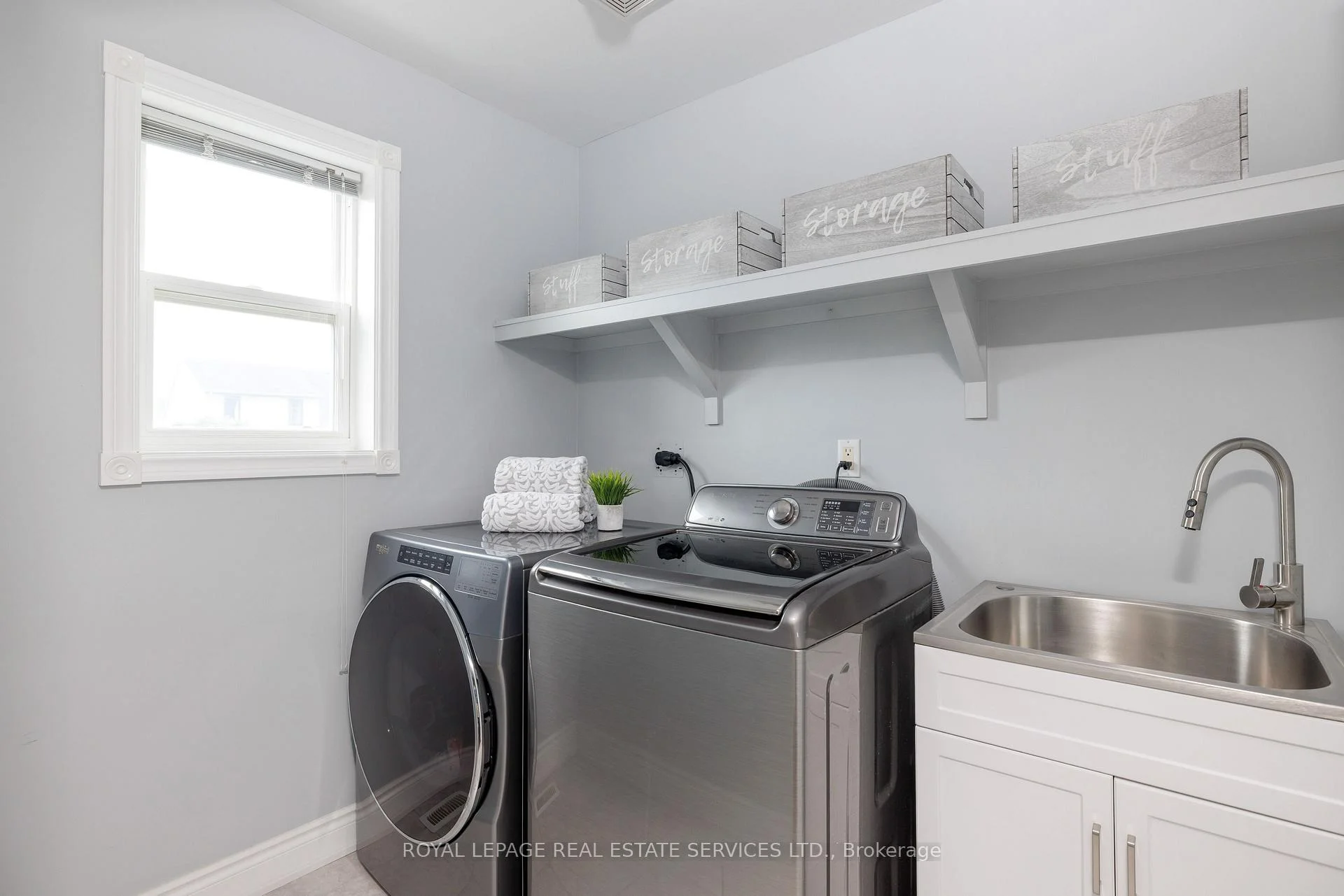 Photo 34 of 184 Gatwick Drive, Oakville, River Oaks — HOMEH
