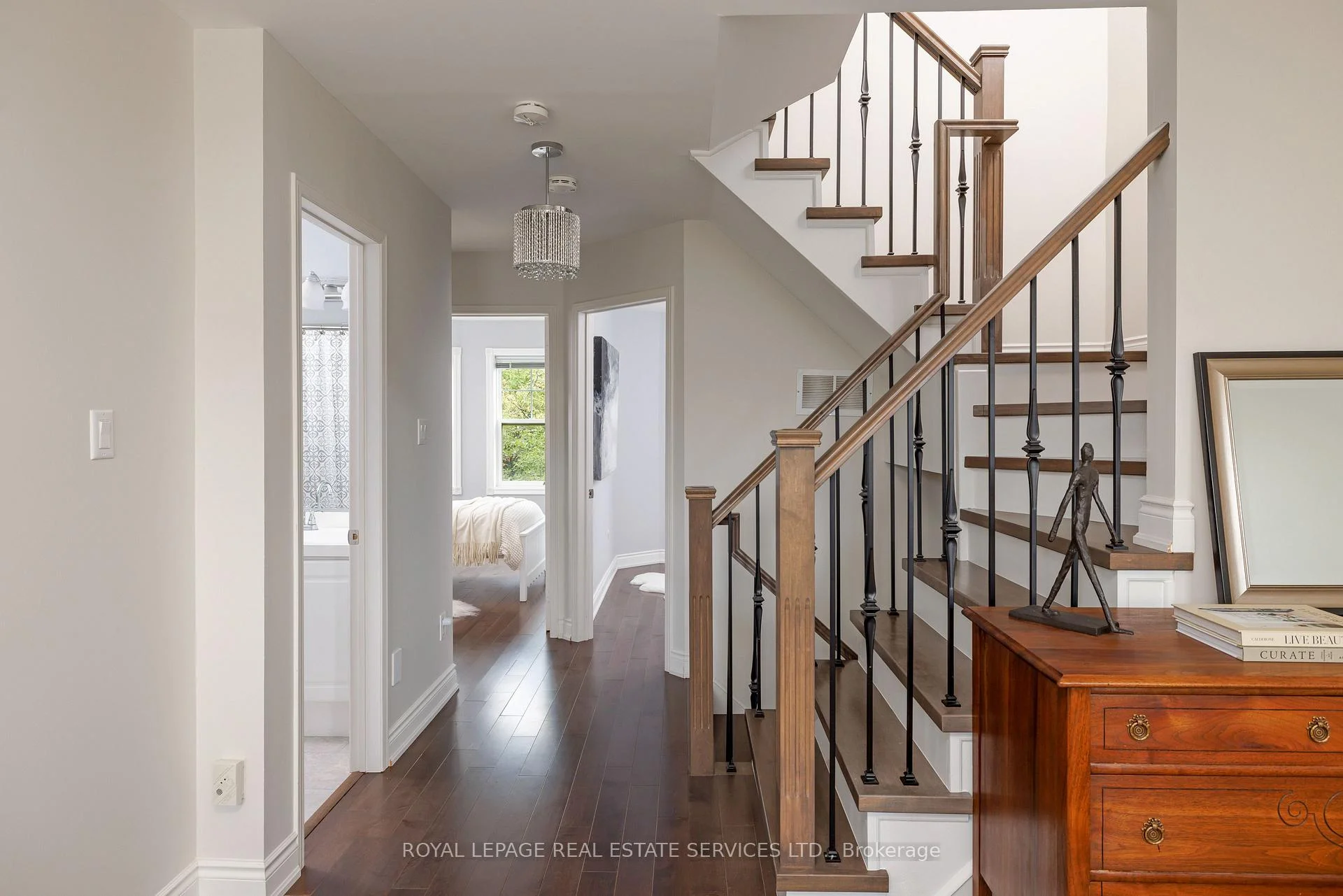 Photo 38 of 184 Gatwick Drive, Oakville, River Oaks — HOMEH