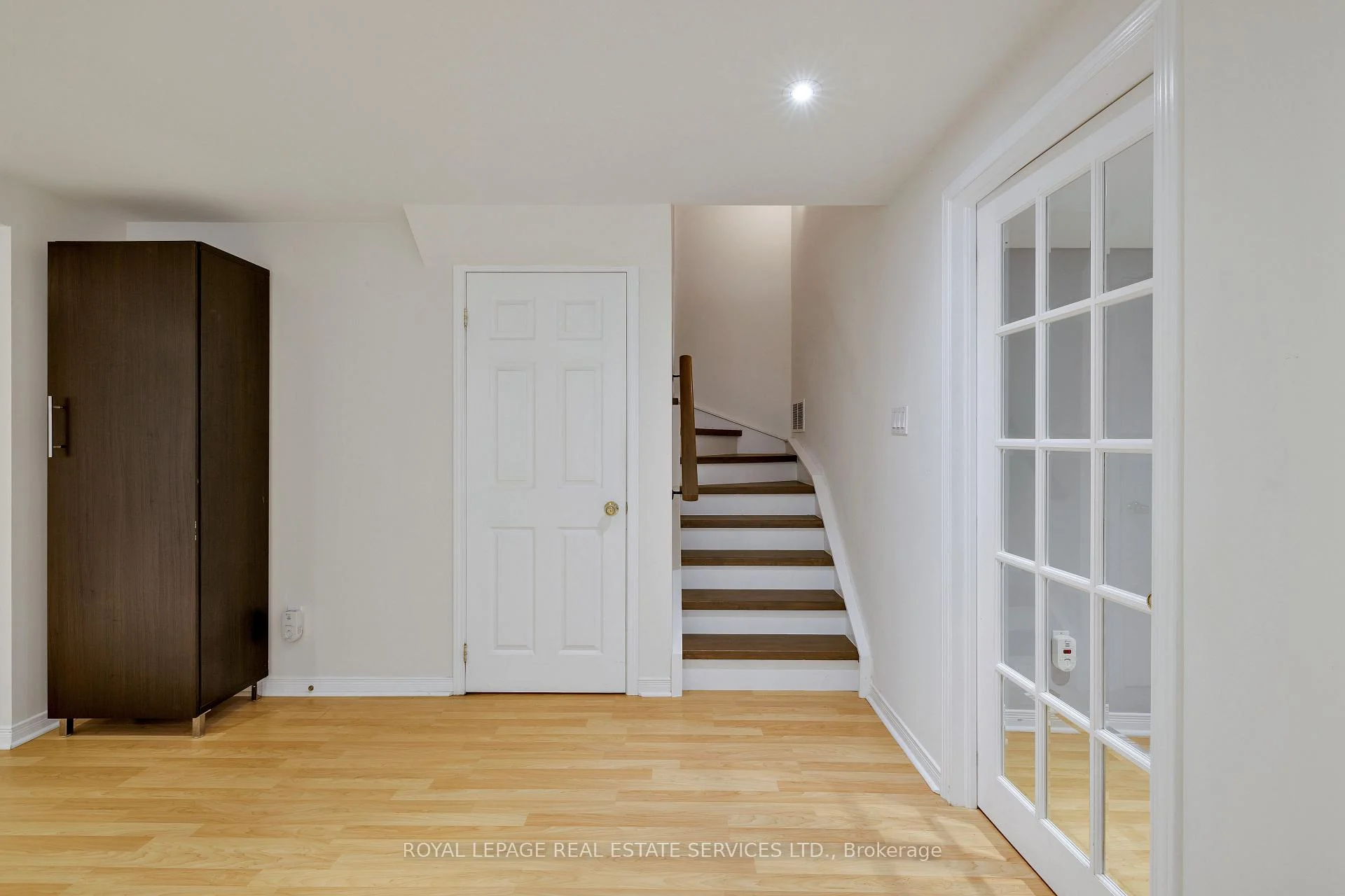 Photo 52 of 184 Gatwick Drive, Oakville, River Oaks — HOMEH