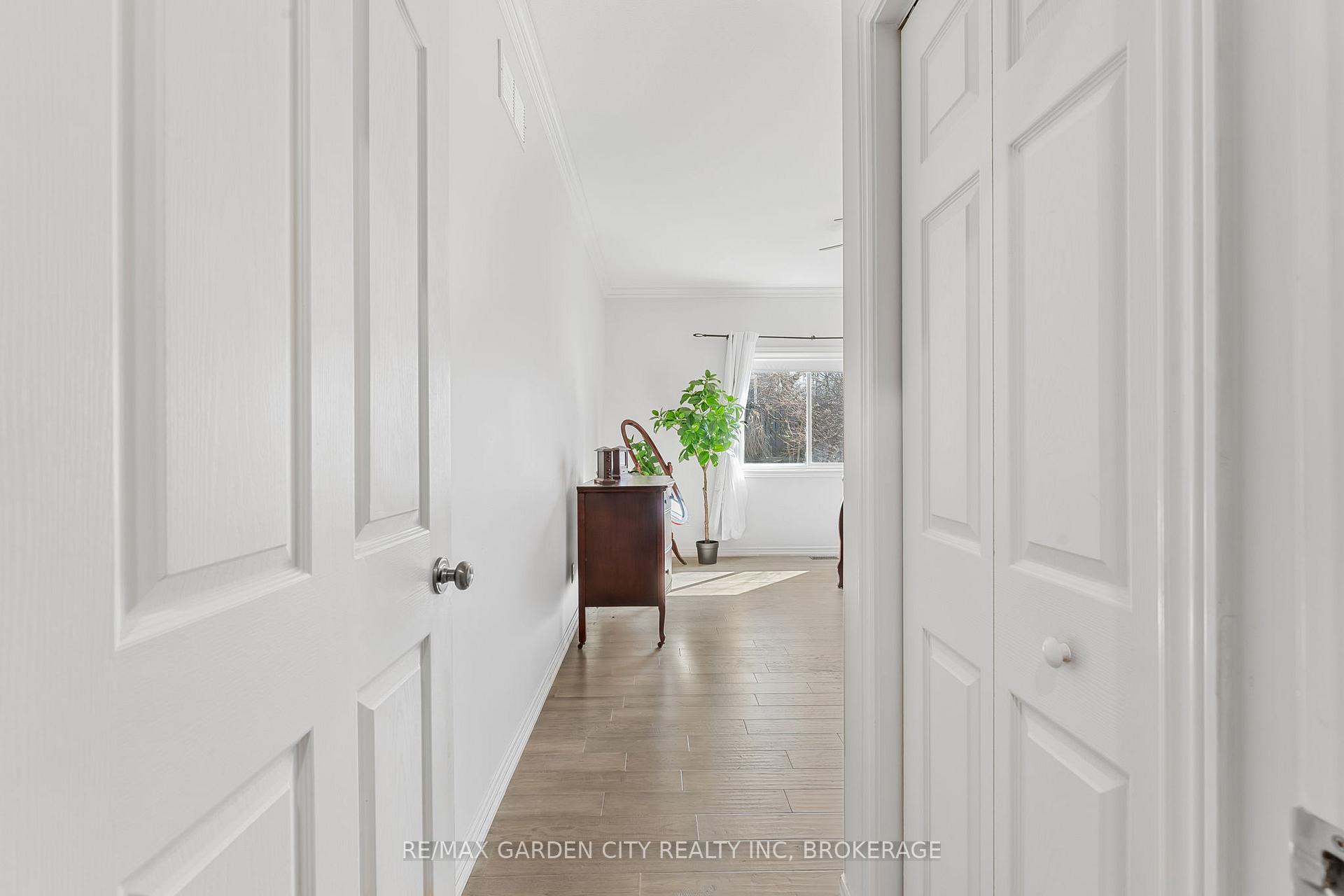 Photo 16 of 4022 Bush Crescent, Lincoln, Beamsville — HOMEH